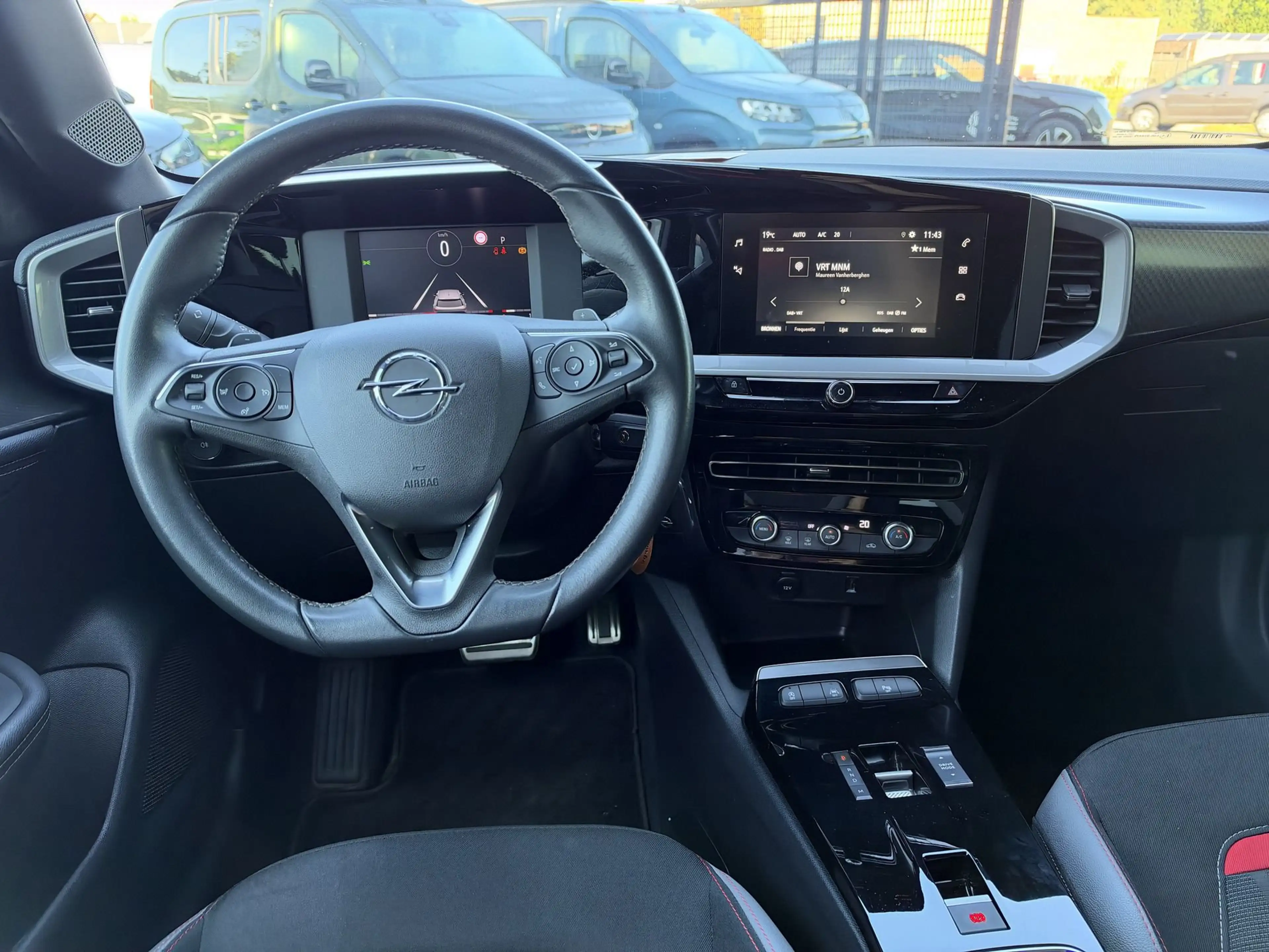 Opel Mokka 1.2T GS Automaat *Camera*CarPlay* — photo 12
