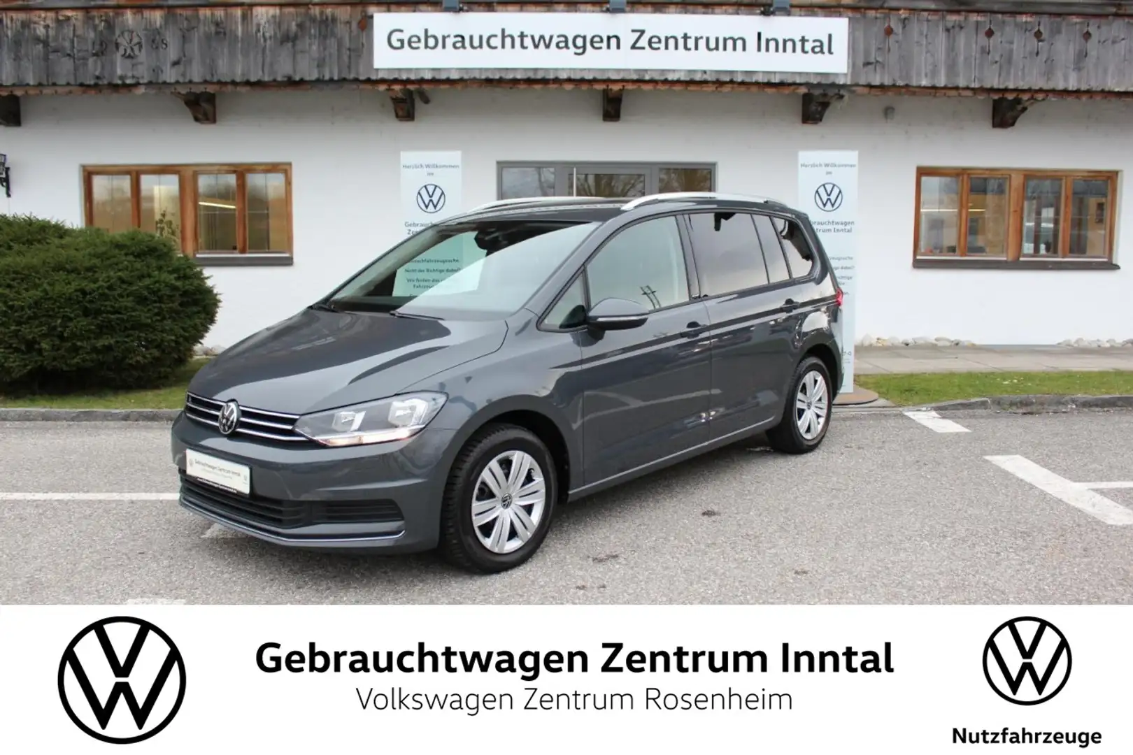 Volkswagen Touran 7-Sitzer 2,0 TDI DSG Active (Navi,RearView) Klima Gris - 1