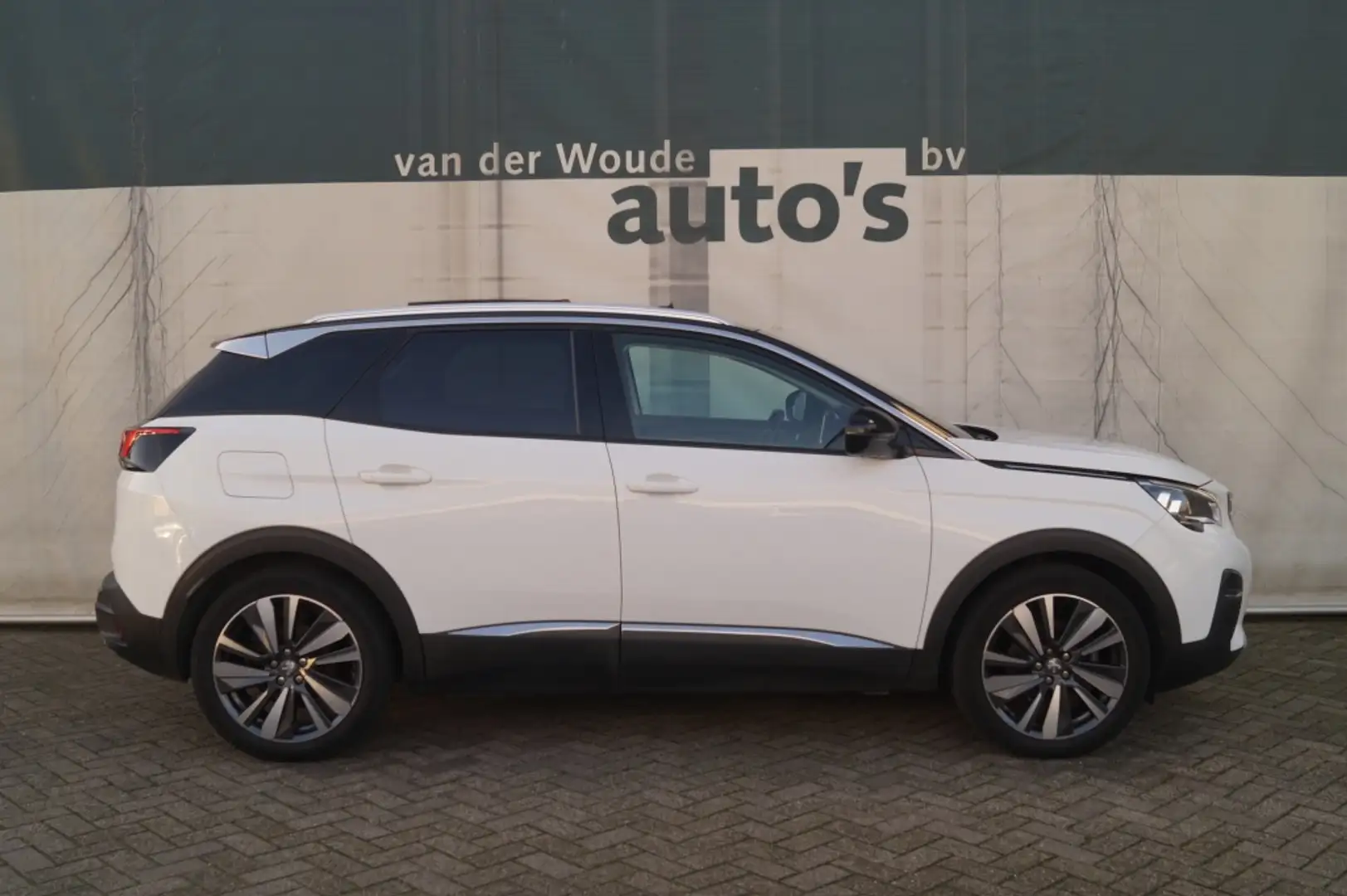 Peugeot 3008 1.2 PureTech 130pk Allure -PANO-ECC-CAM-NAVI- Blanc - 2