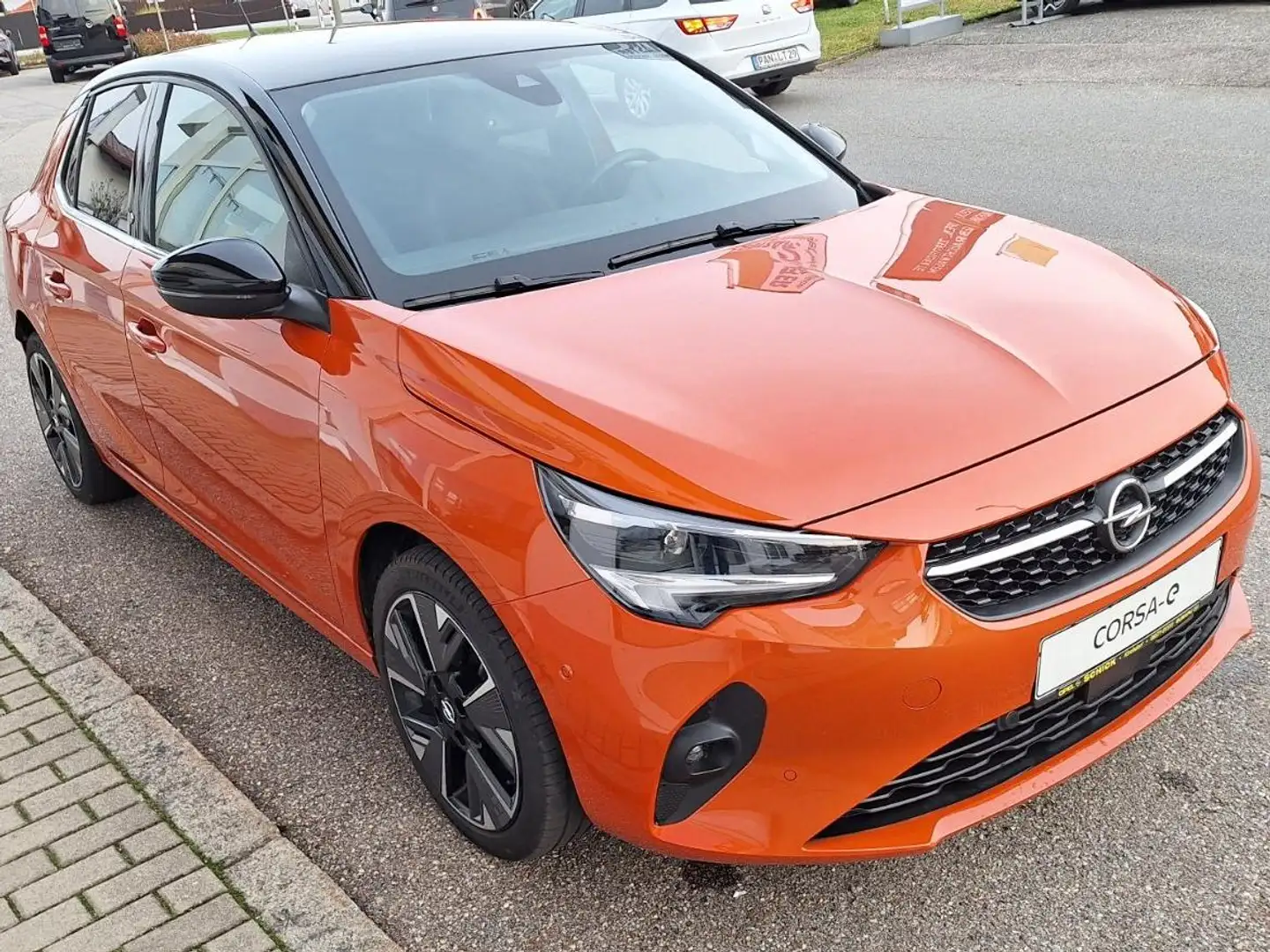 Opel Corsa-e Corsa e Elegance  Sitzheizung Orange - 2