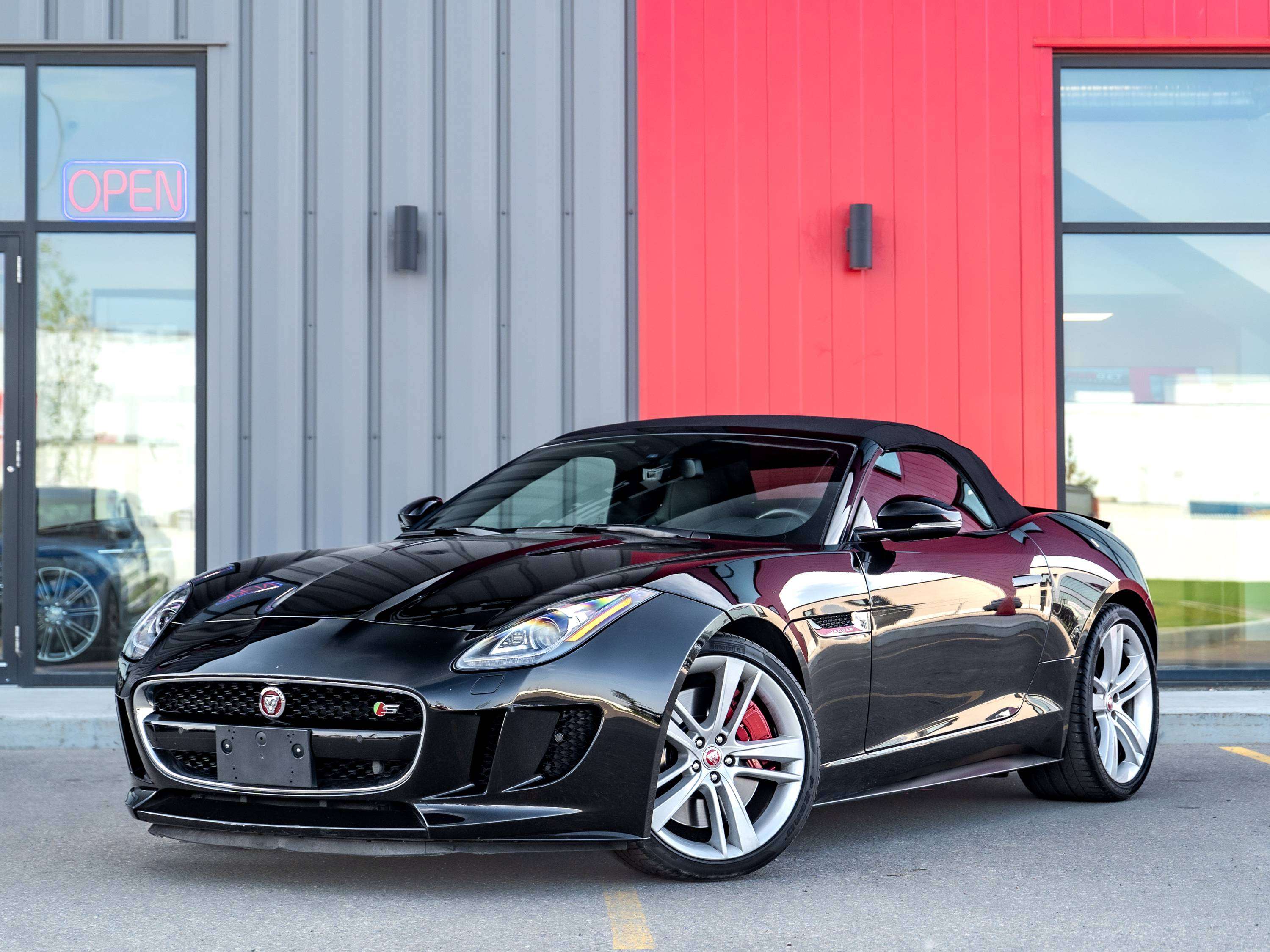 2015 Jaguar F-Type Convertible