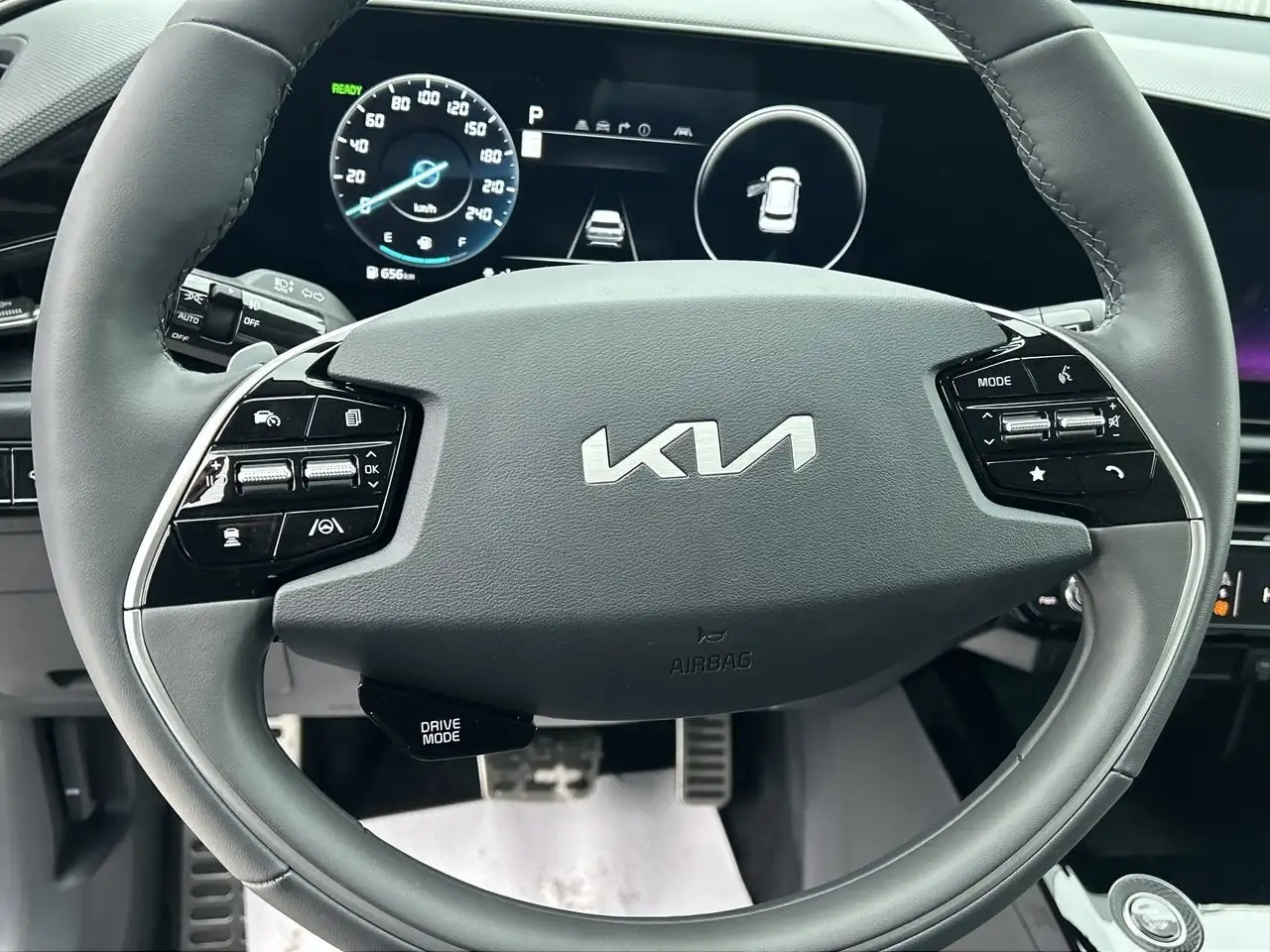 Kia Niro снимка Kia Niro