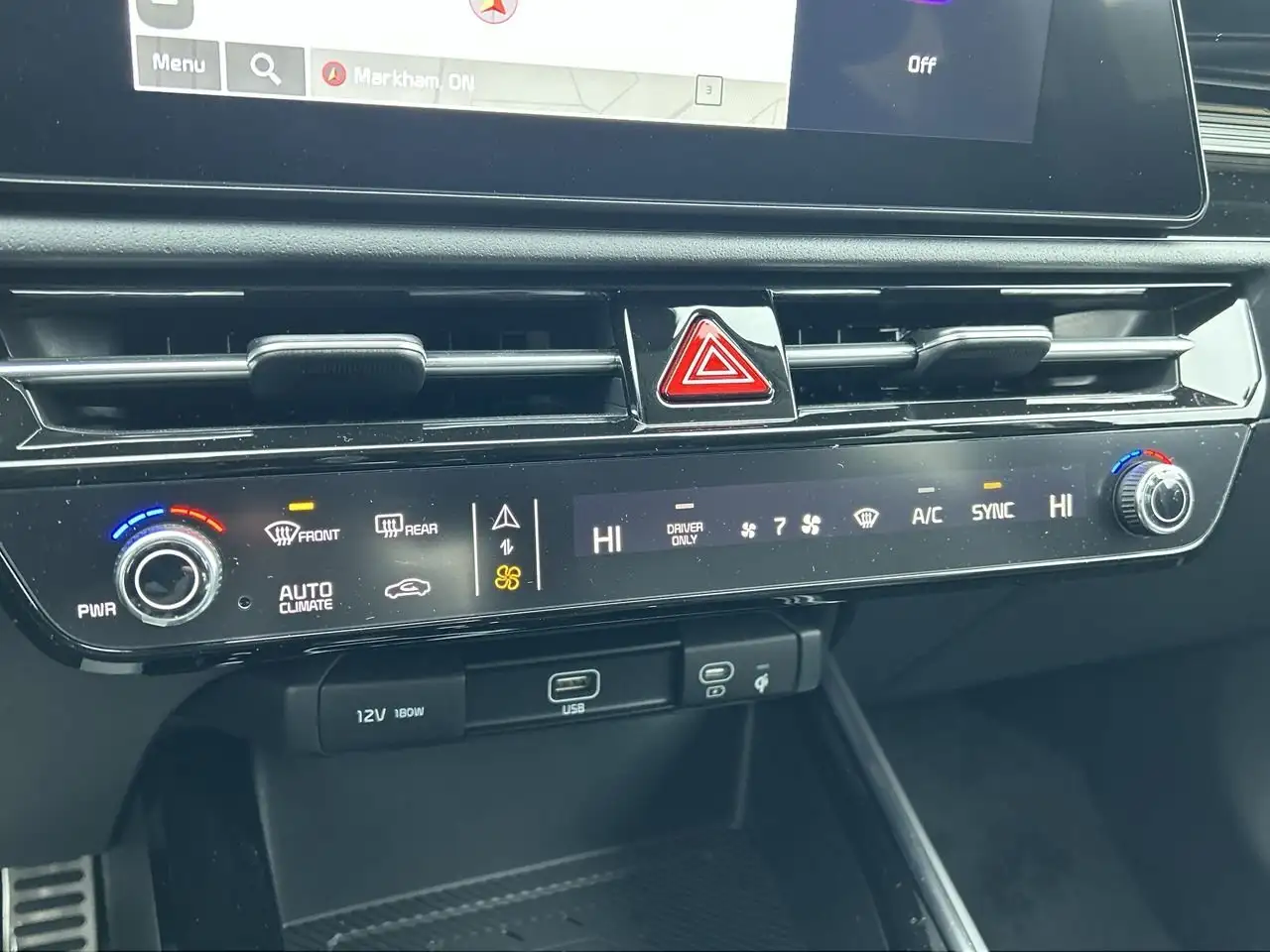 Kia Niro снимка Kia Niro