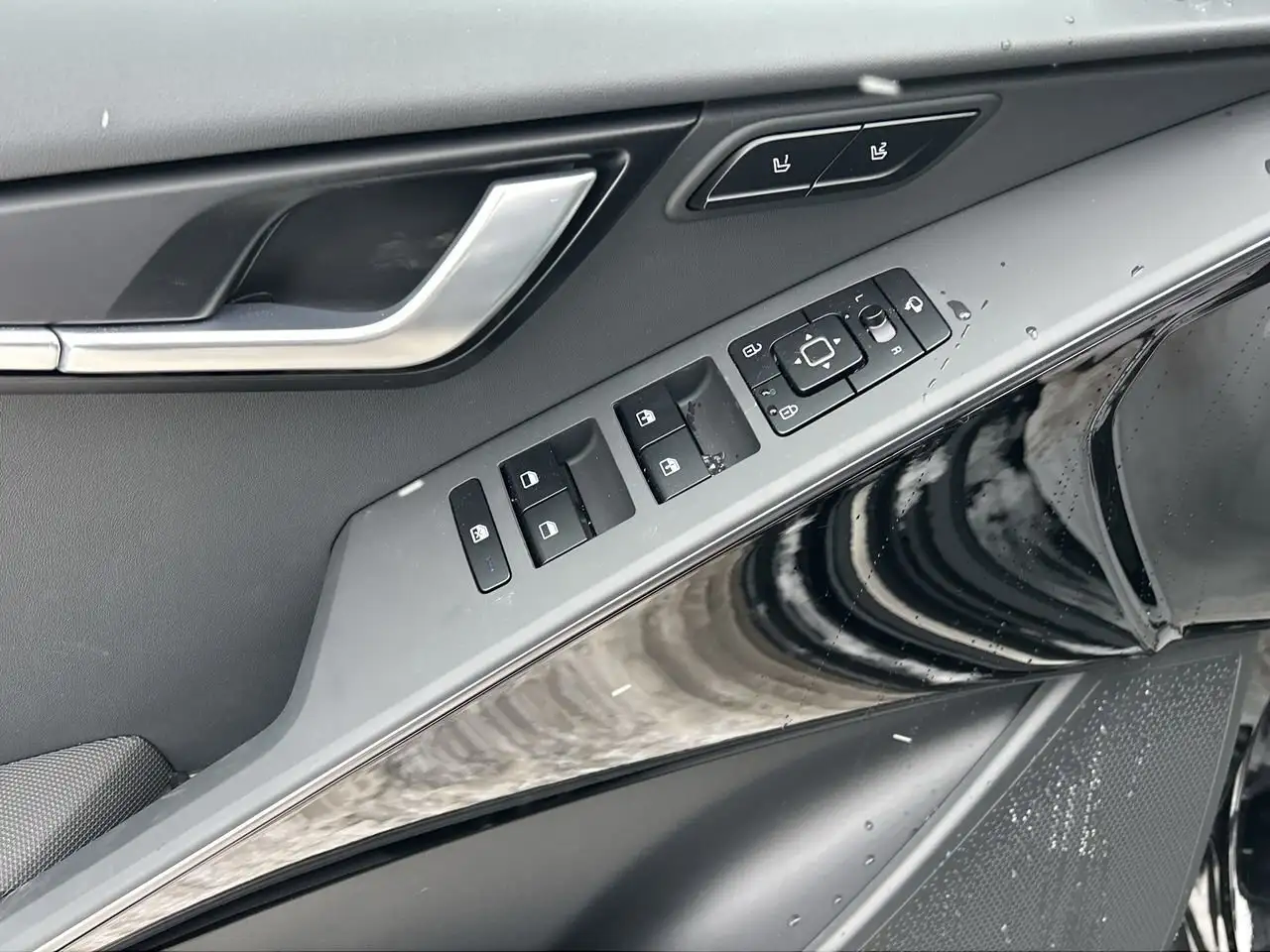 Kia Niro снимка Kia Niro