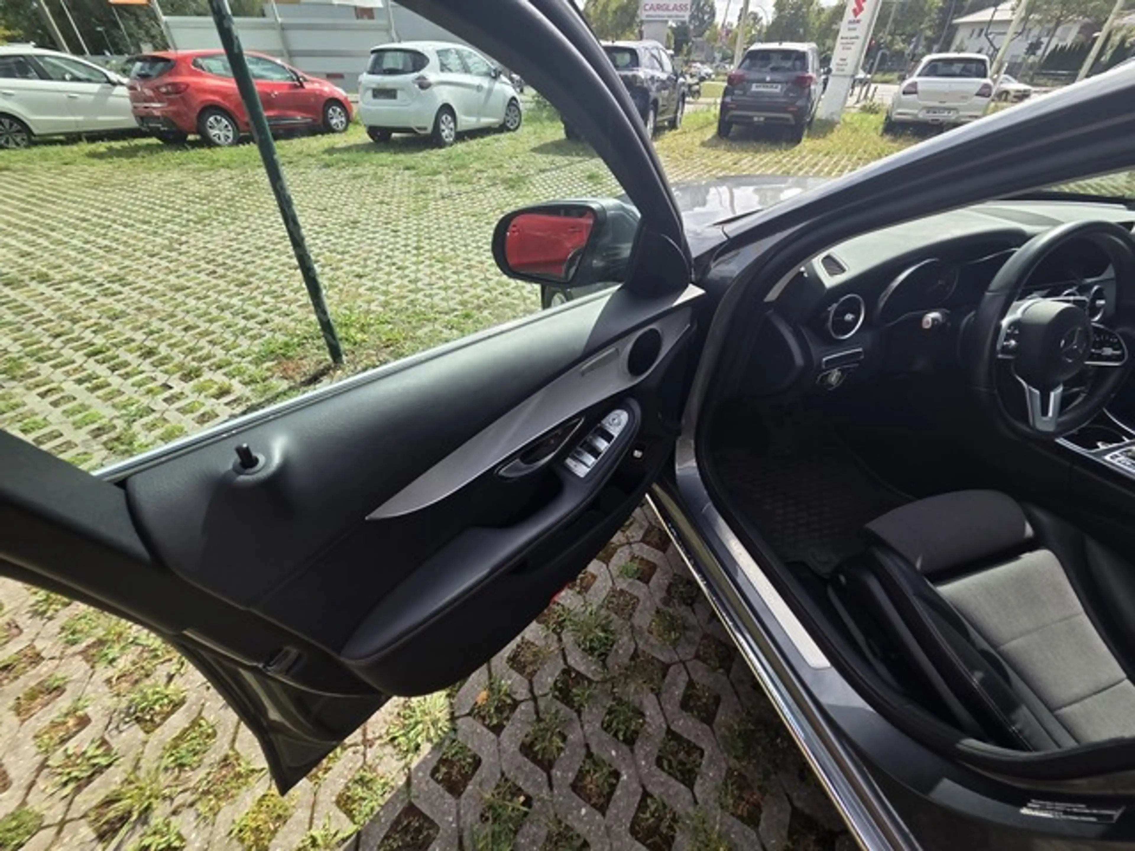 Mercedes-Benz C 180 T CGI Avantgarde, Navi LED HP SR + WR — photo 9