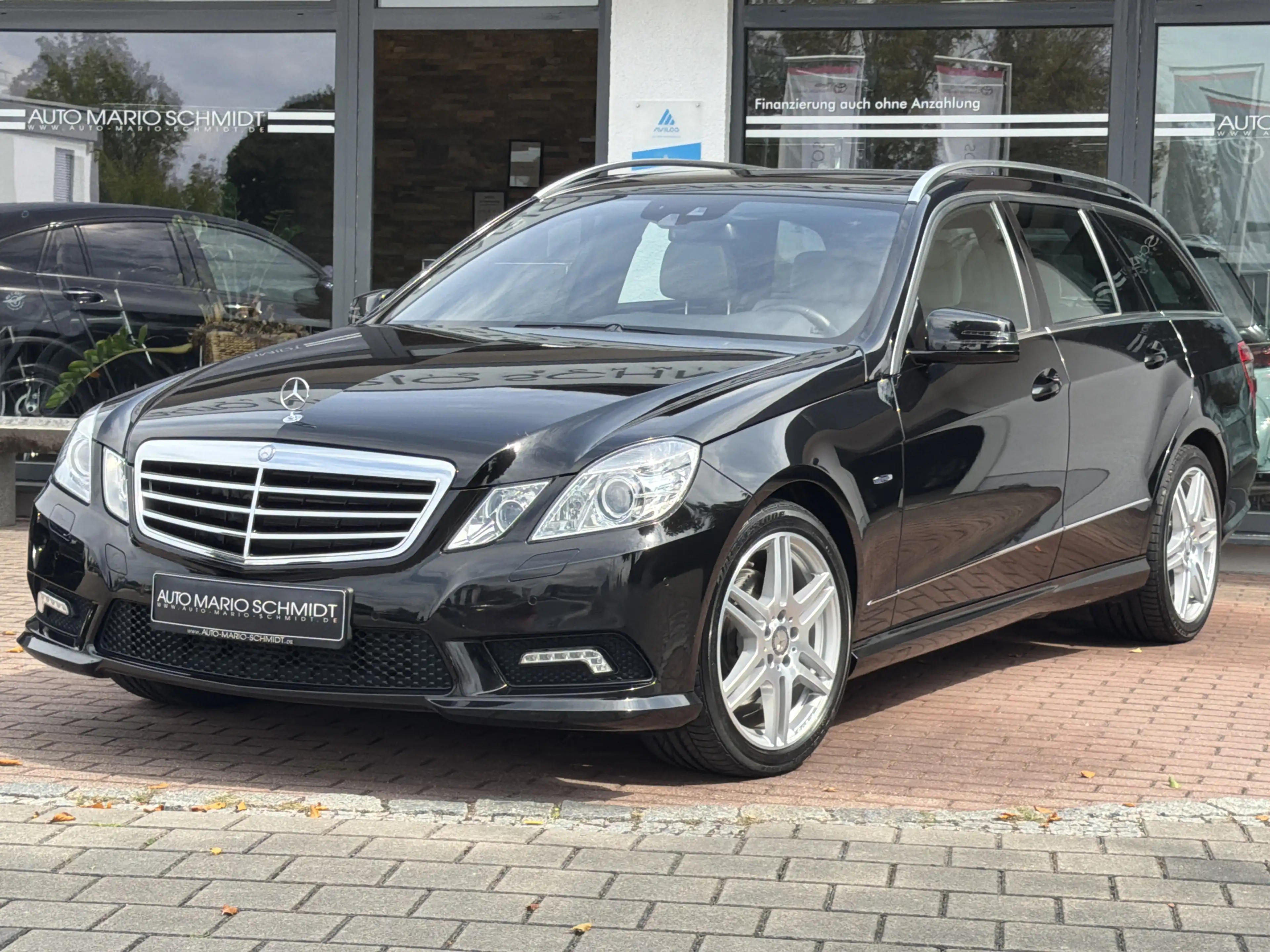 Mercedes-Benz E 350 T CDI BE AMG Voll-Lederorg. nur 44.644 km