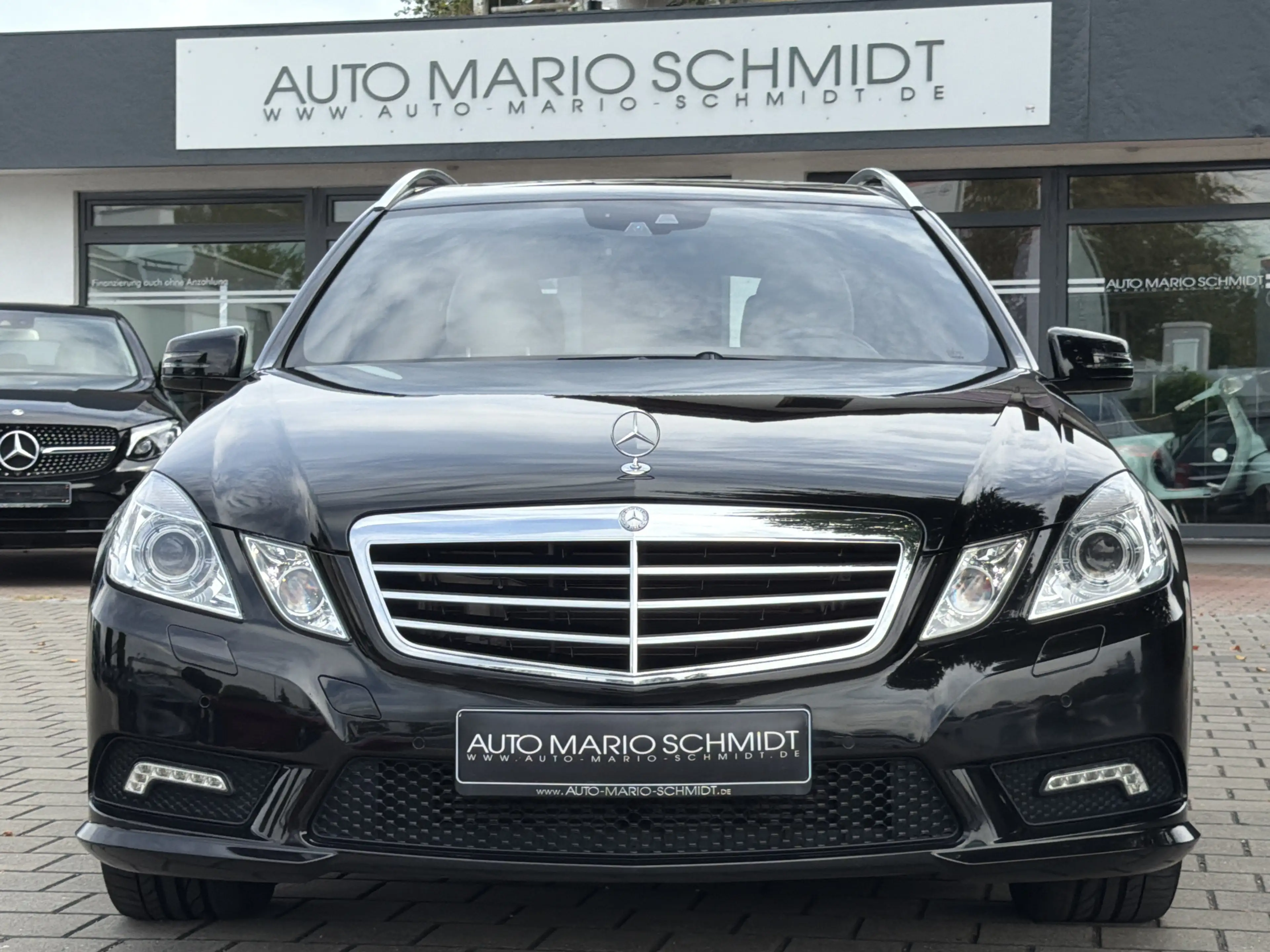 Mercedes-Benz E 350 T CDI BE AMG Voll-Lederorg. nur 44.644 km — photo 8