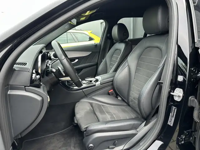Mercedes-Benz C-Class view 12