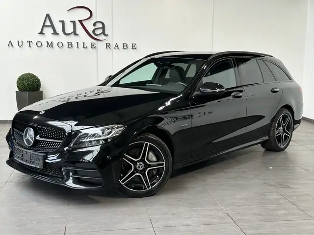 Mercedes-Benz C-Class view 2