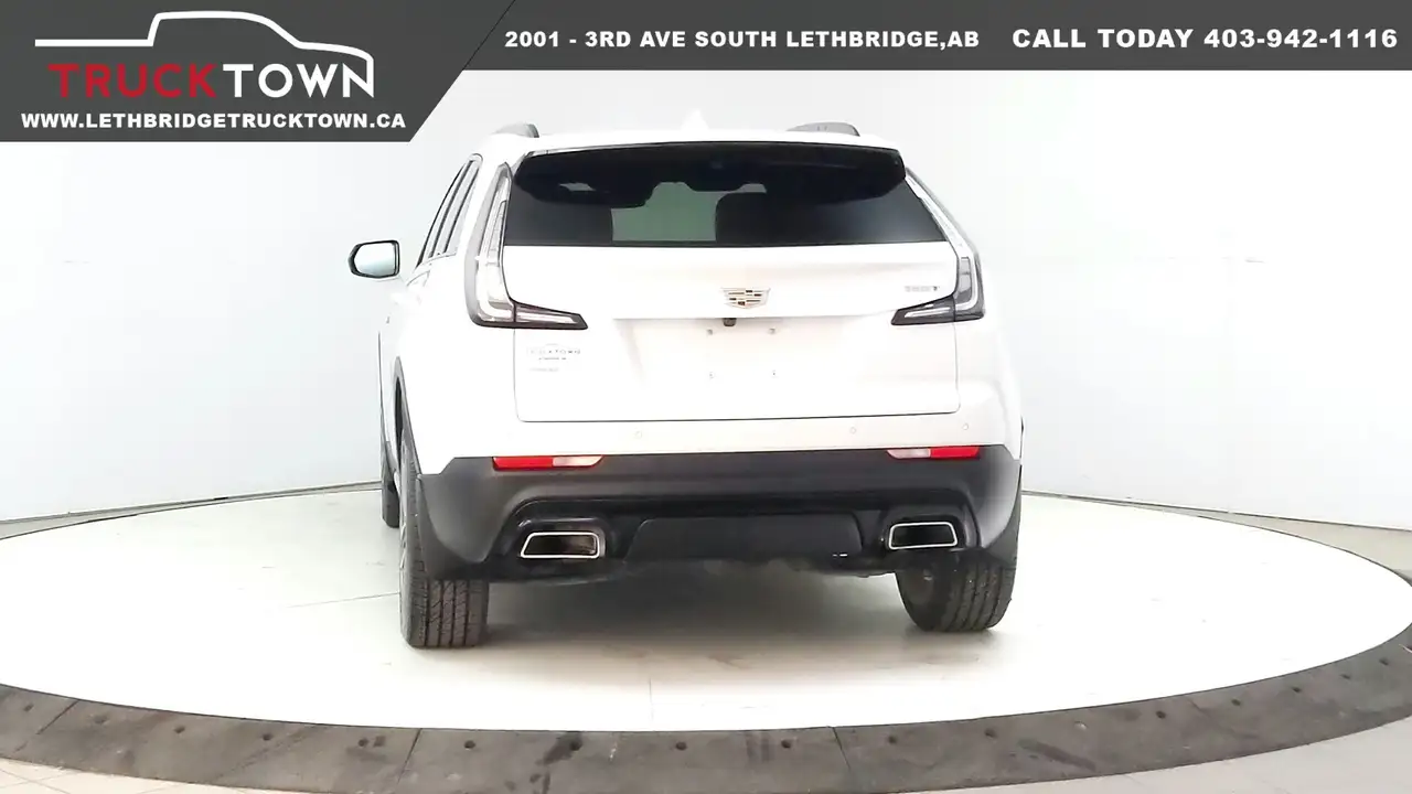 Cadillac XT4 снимка Cadillac XT4