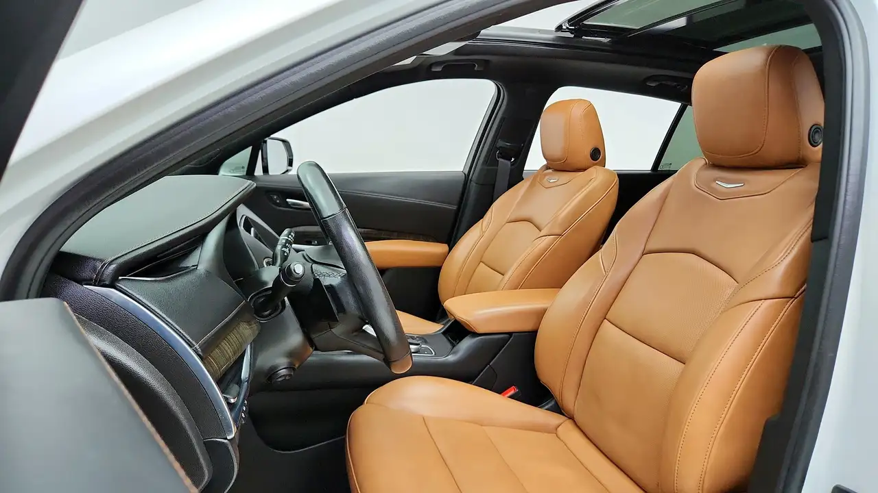 Cadillac XT4 снимка Cadillac XT4