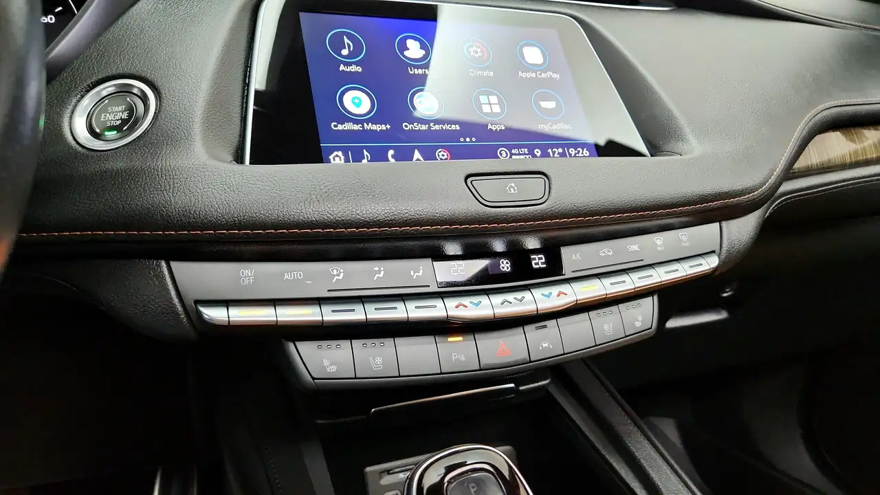 Cadillac XT4 снимка Cadillac XT4