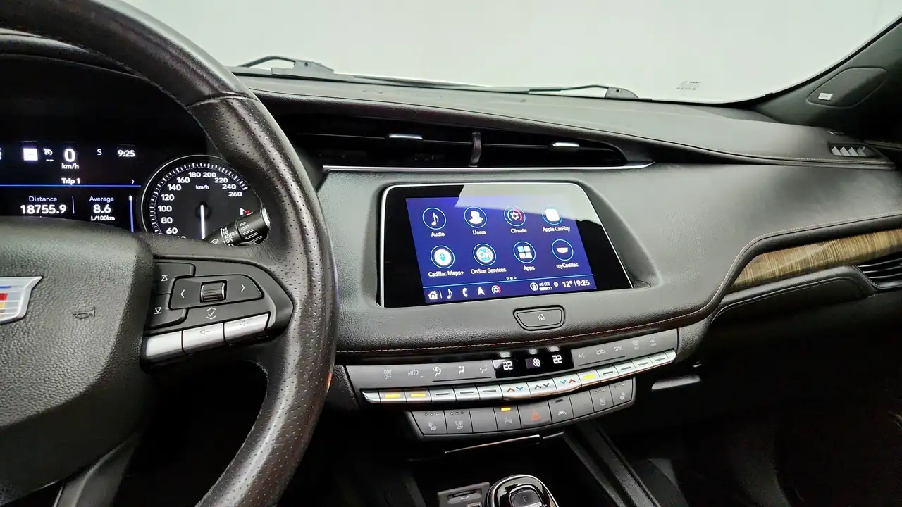 Cadillac XT4 снимка Cadillac XT4
