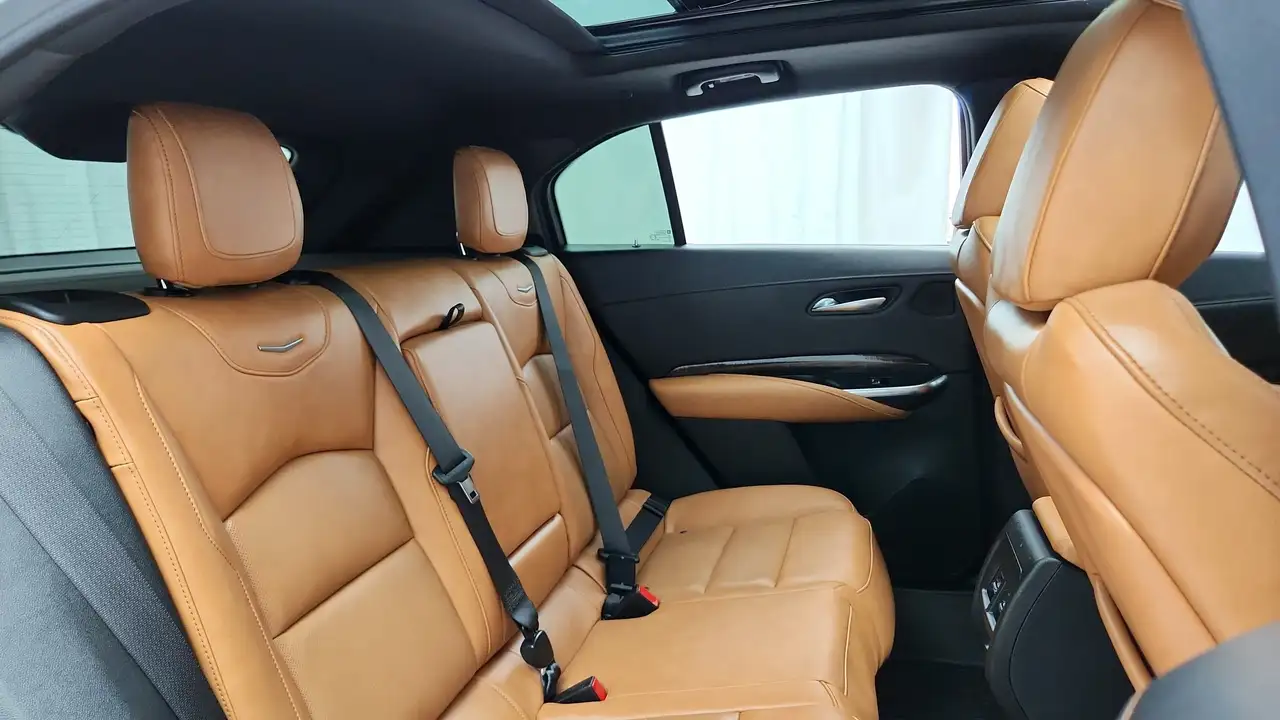 Cadillac XT4 снимка Cadillac XT4