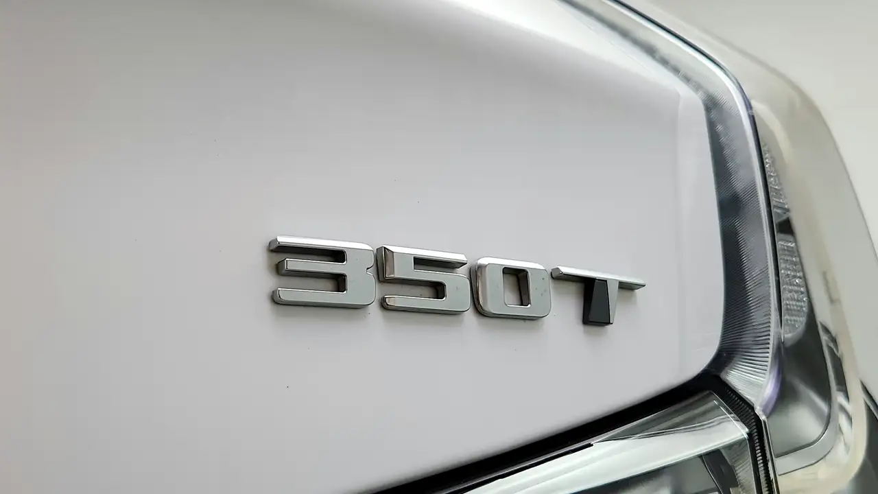 Cadillac XT4 снимка Cadillac XT4