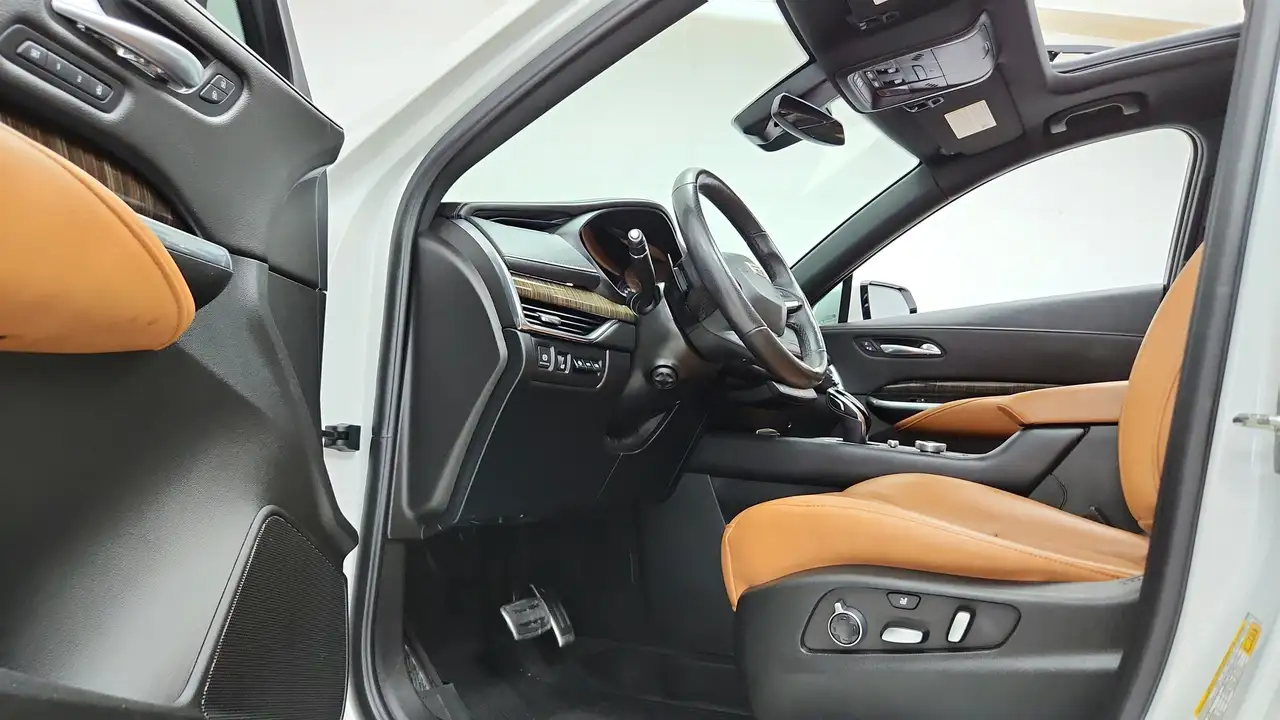 Cadillac XT4 снимка Cadillac XT4