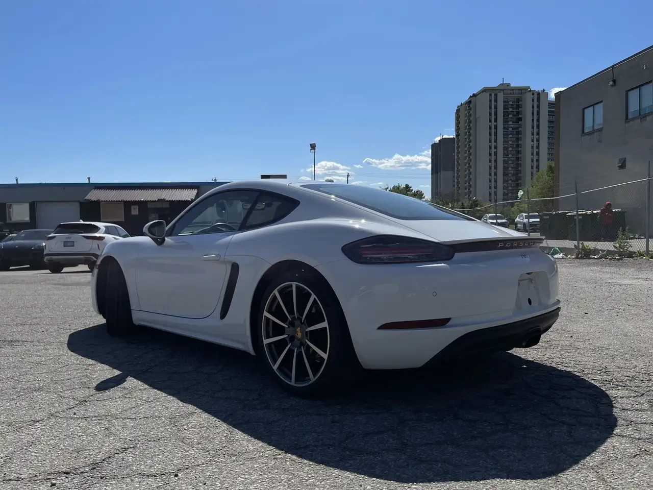 Porsche 718 Cayman снимка Porsche 718 Cayman