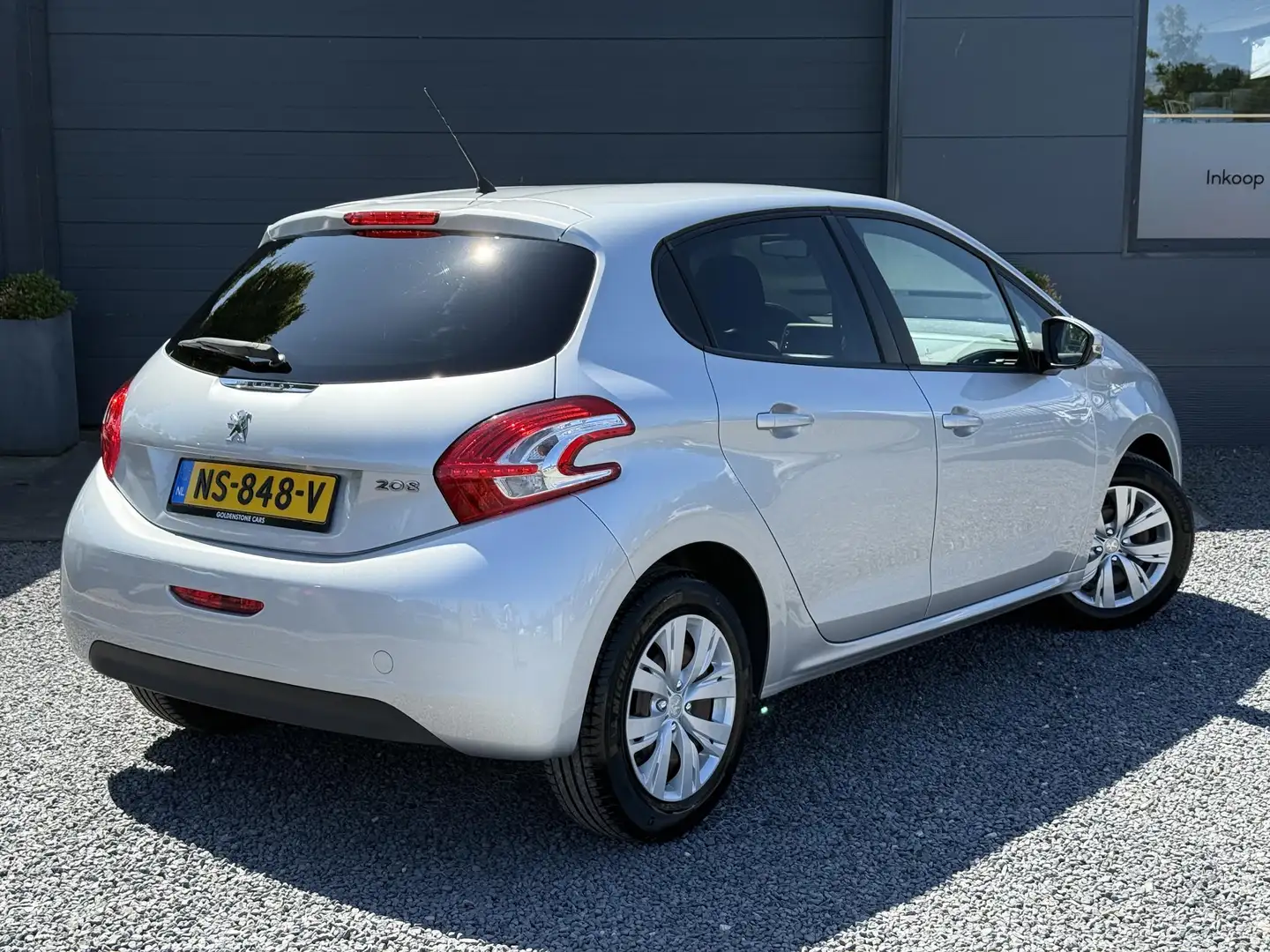 Peugeot 208 1.2 VTi Urban Soul 2e Eigenaar,Airco,Cruise,Blueto Серый - 2