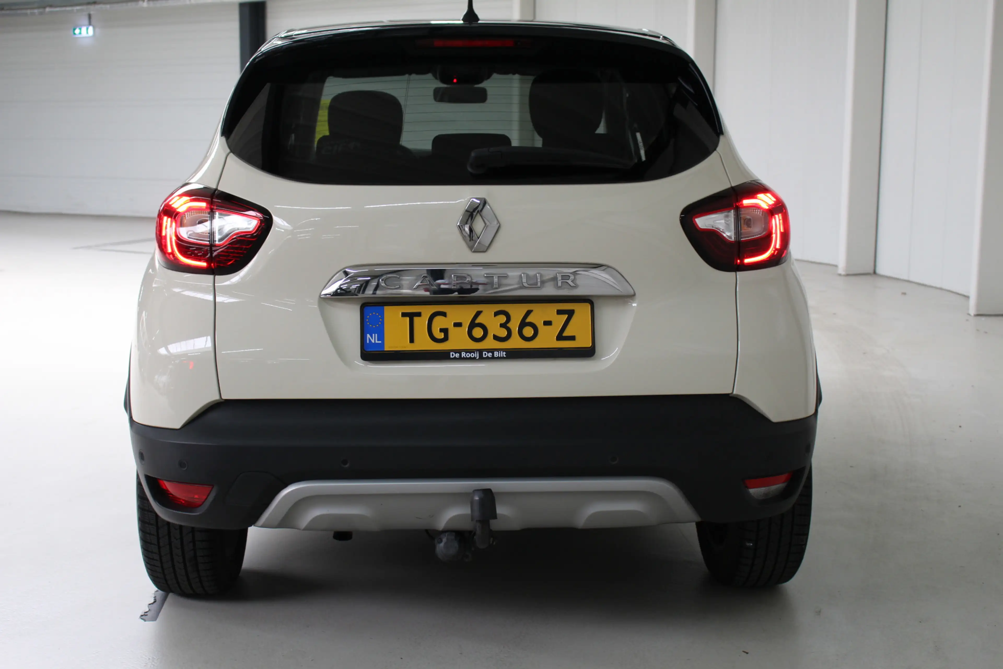 Renault Captur 0.9 TCe Intens Navigatie | Parkeercamera | Climate — photo 4