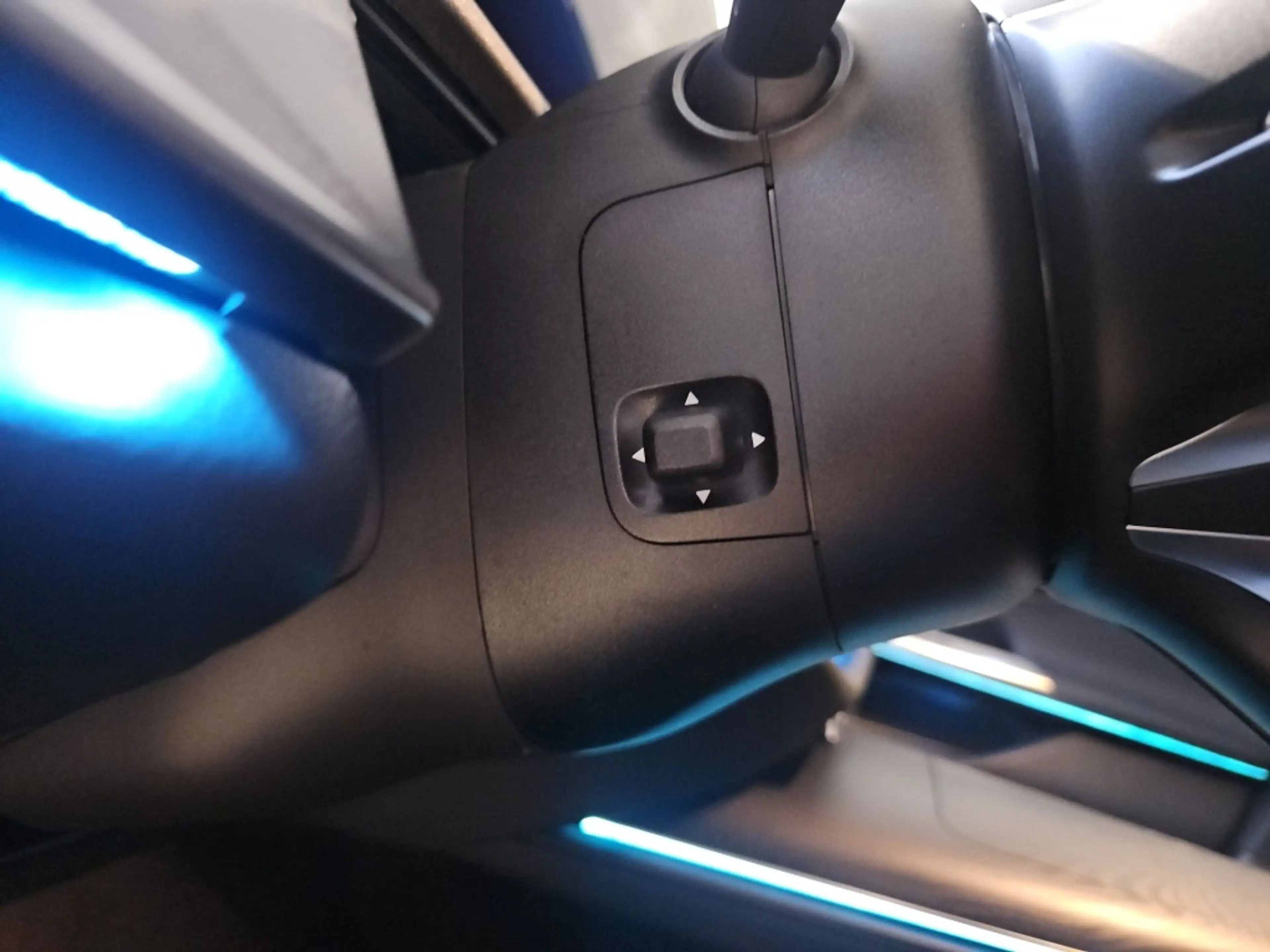 Mercedes-Benz E 200 AMG Night Distronic+ Sitzklima LED KeyLess — photo 14
