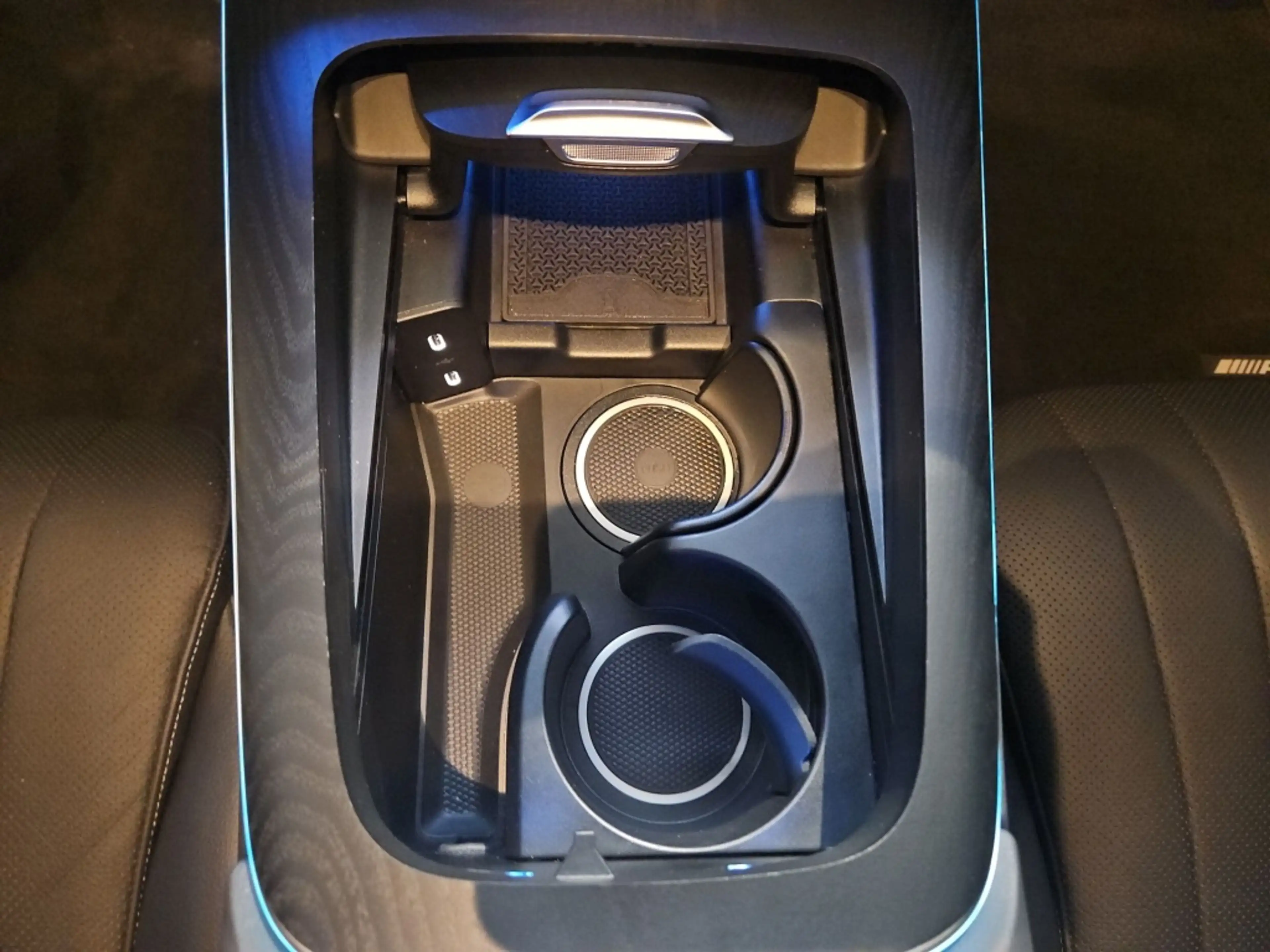 Mercedes-Benz E 200 AMG Night Distronic+ Sitzklima LED KeyLess — photo 15