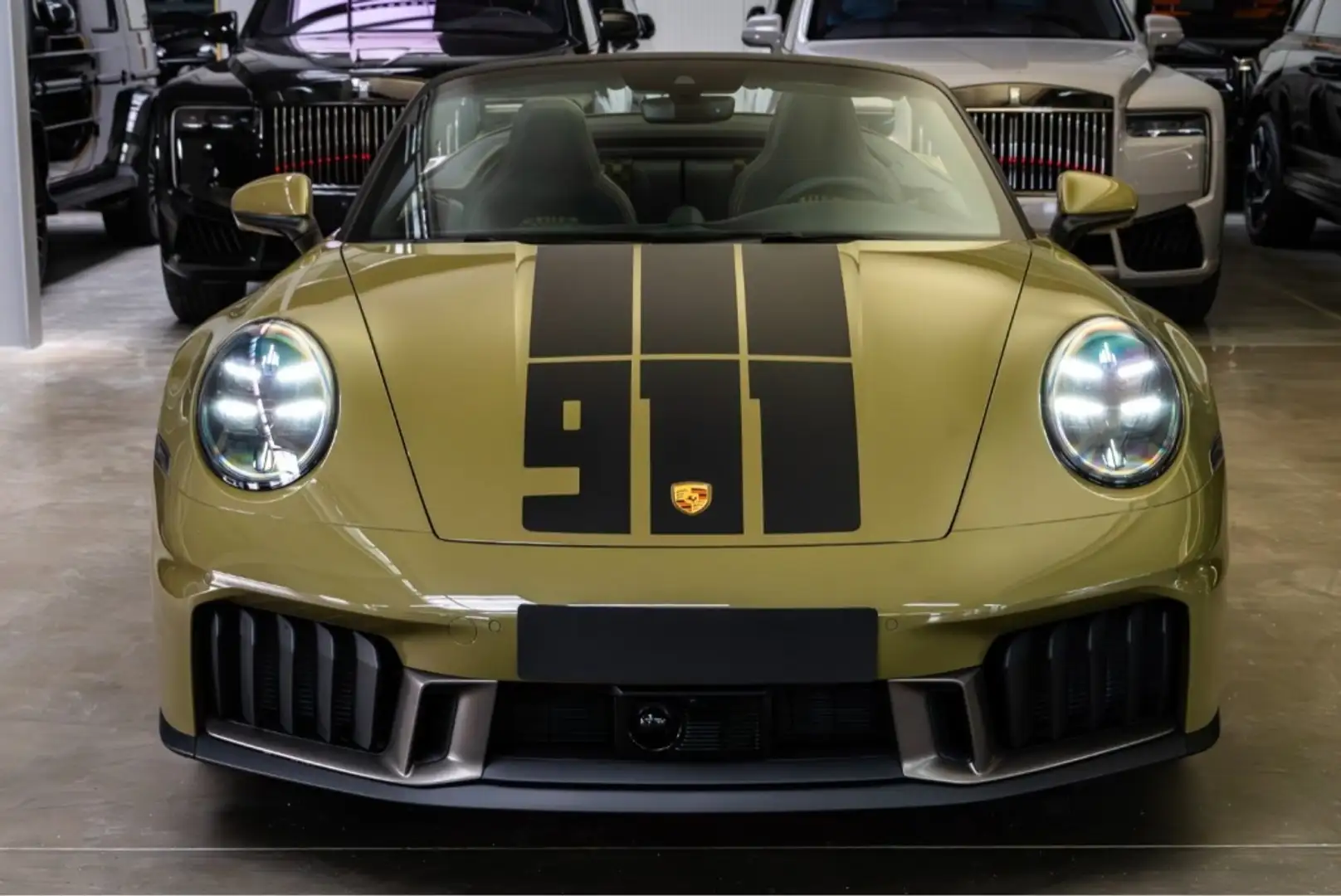 Porsche 992 Spirit 70 Verde - 2