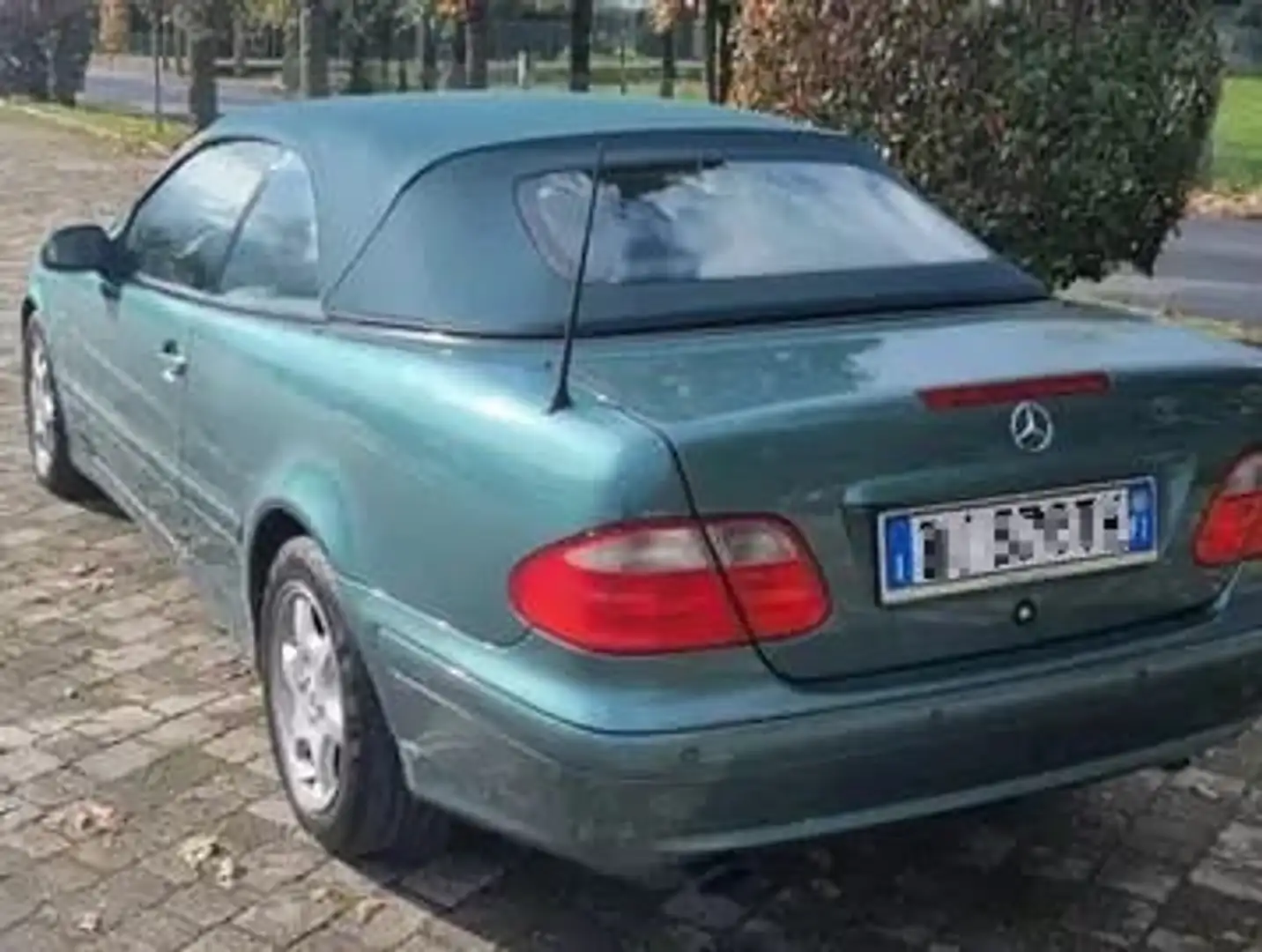Mercedes-Benz CLK 230 Cabrio k Elegance auto - 2