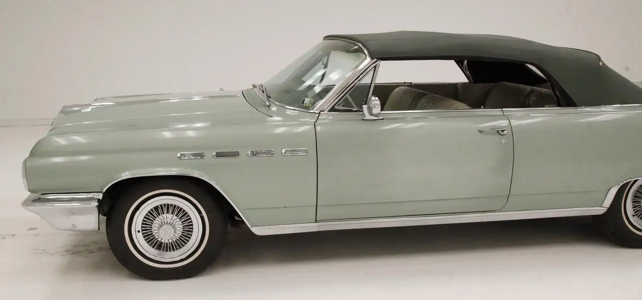 Buick Electra 225 Convertible, foto 2