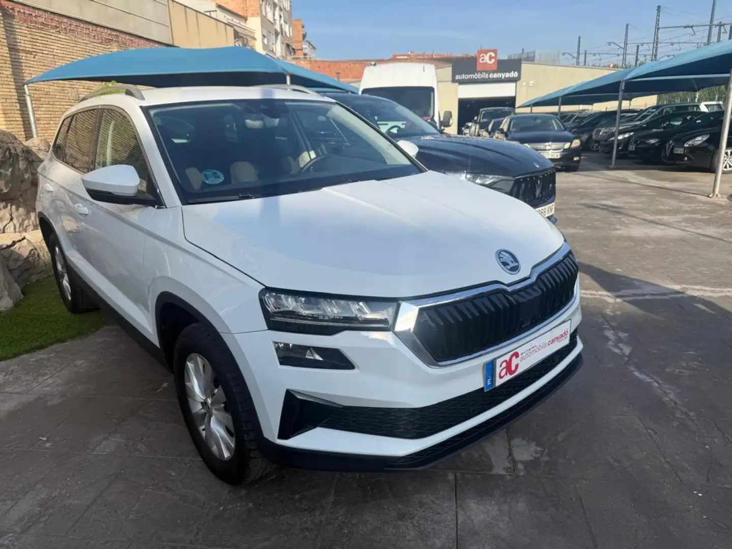 Skoda Karoq 2.0TDI Adblue Selection 85kW Blanco - 1