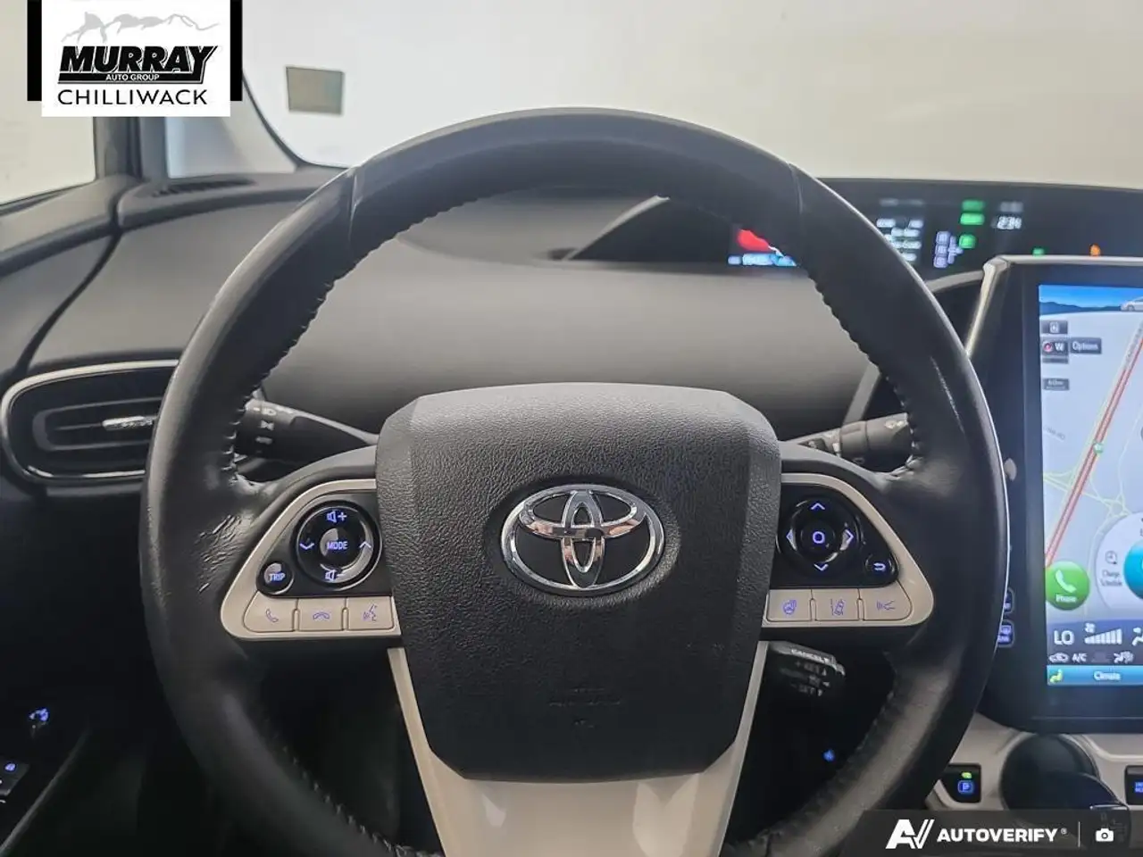 Toyota Prius Prime снимка Toyota Prius Prime
