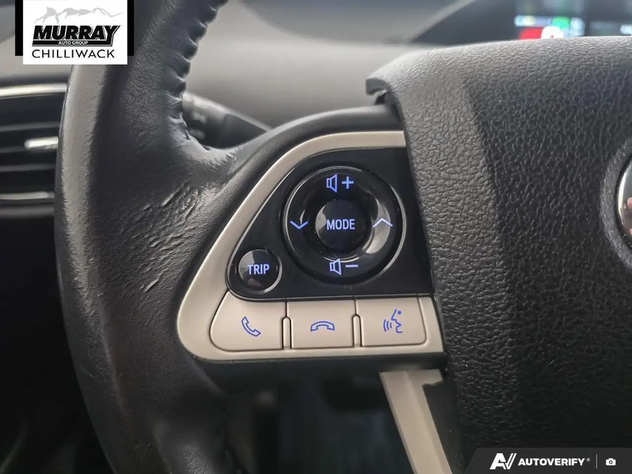 Toyota Prius Prime снимка Toyota Prius Prime