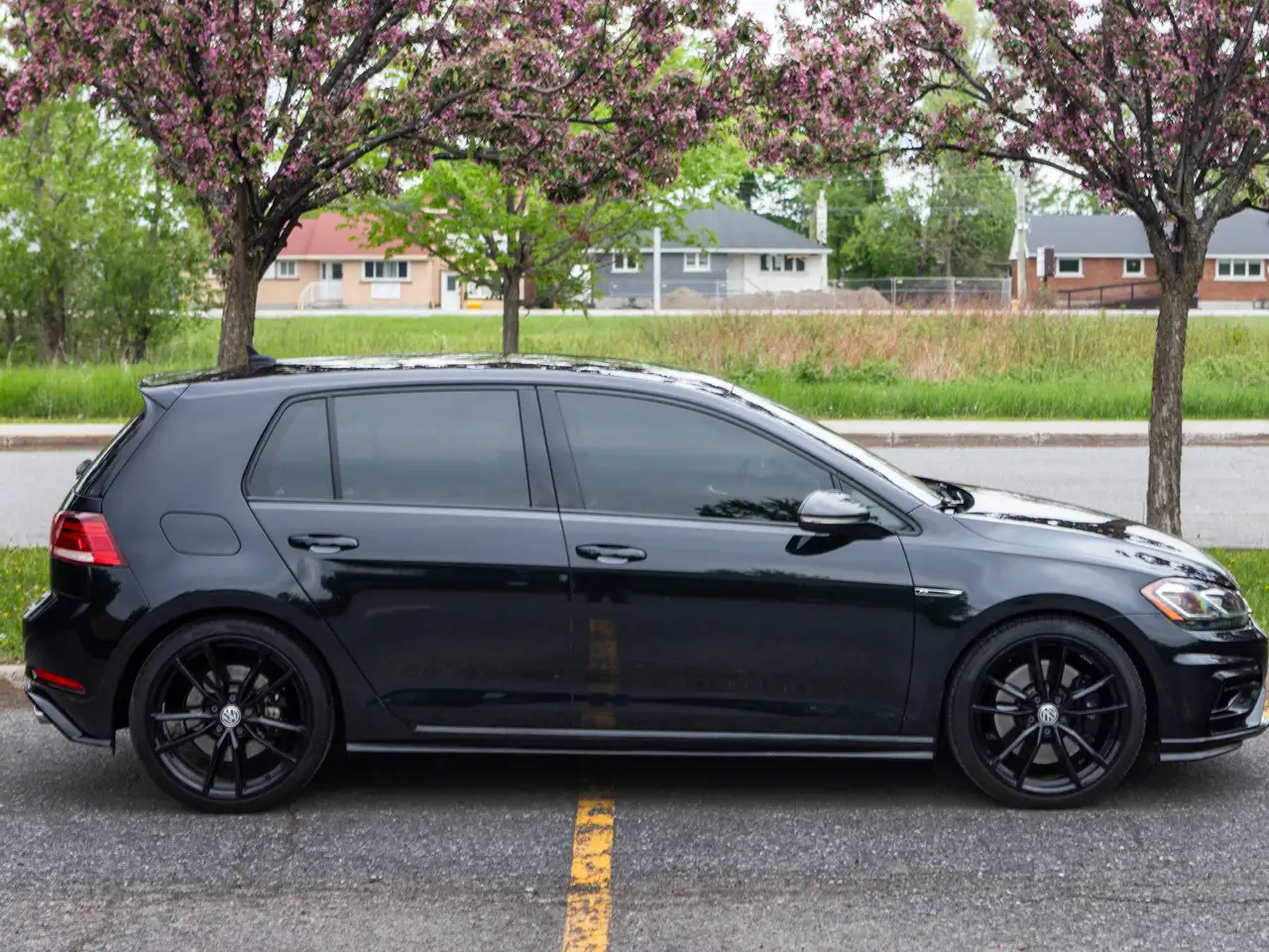 Volkswagen Golf R снимка Volkswagen Golf R