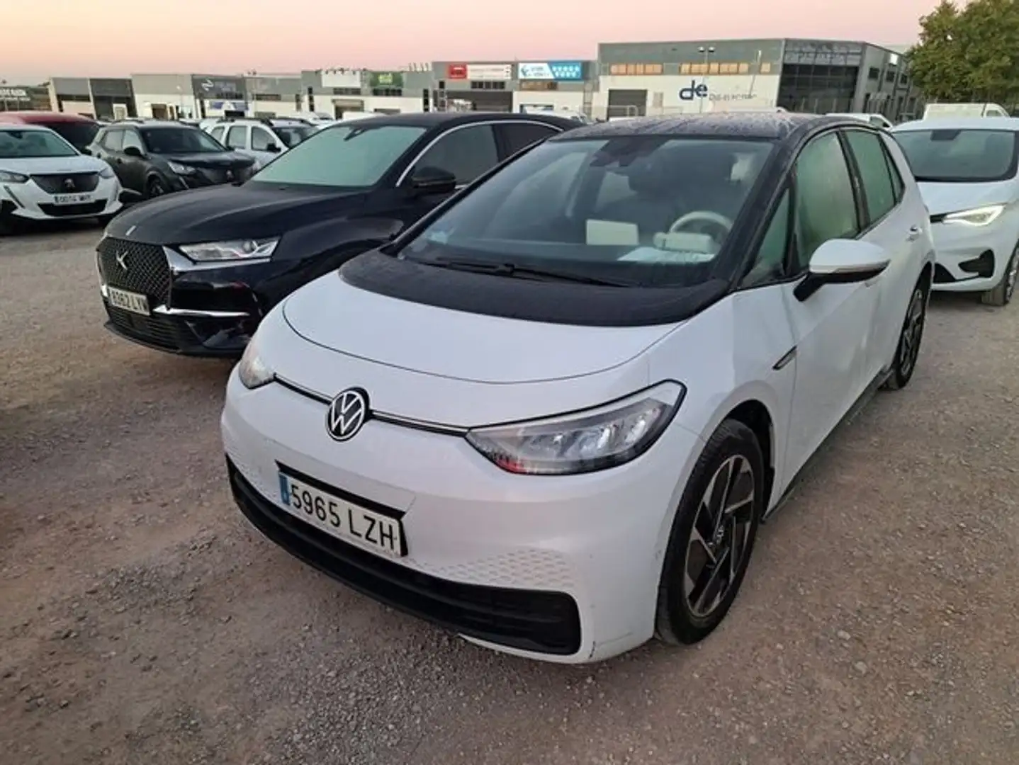 Volkswagen ID.3 Pro 107kW (145CV) Automático Negro - 1