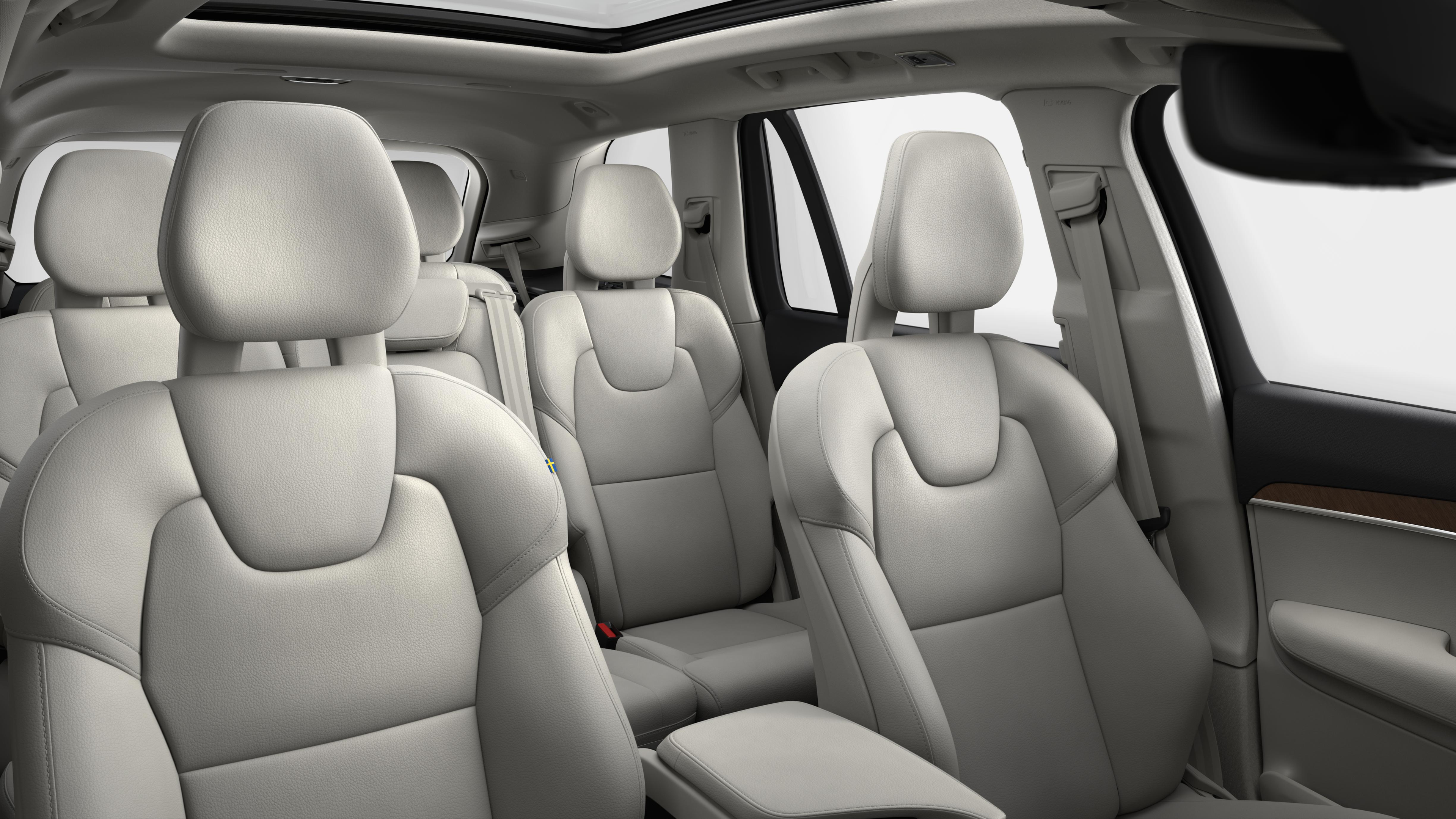 2022 Volvo XC90 T6 AWD Momentum (7-Seat) thumb 10