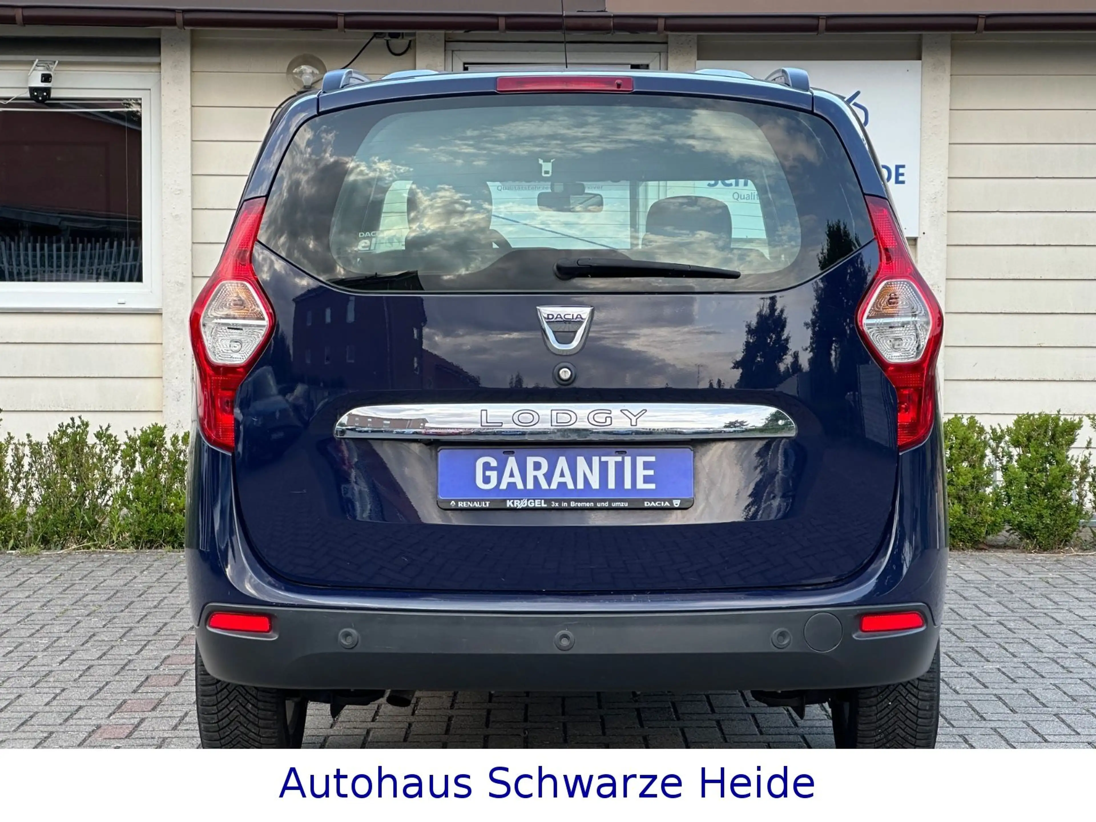 Dacia Lodgy Prestige*1.HAND*7-SITZE*LEDER*KAMERA*NAVI* — photo 13