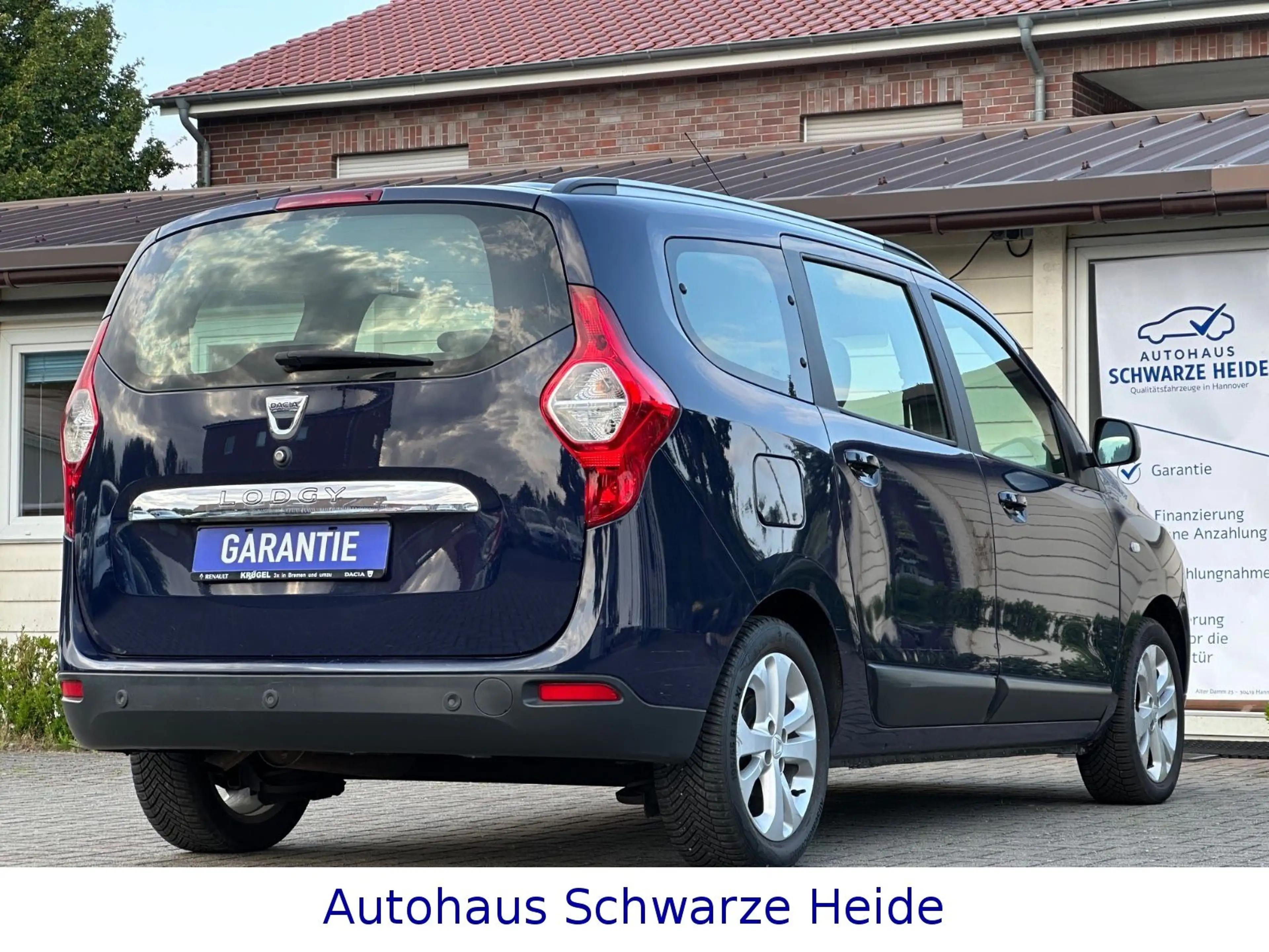 Dacia Lodgy Prestige*1.HAND*7-SITZE*LEDER*KAMERA*NAVI* — photo 10