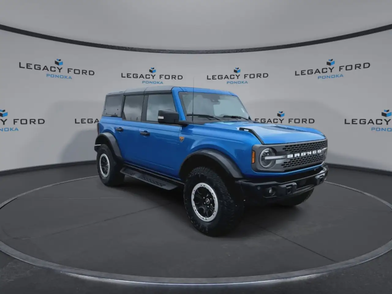 Ford Bronco снимка Ford Bronco