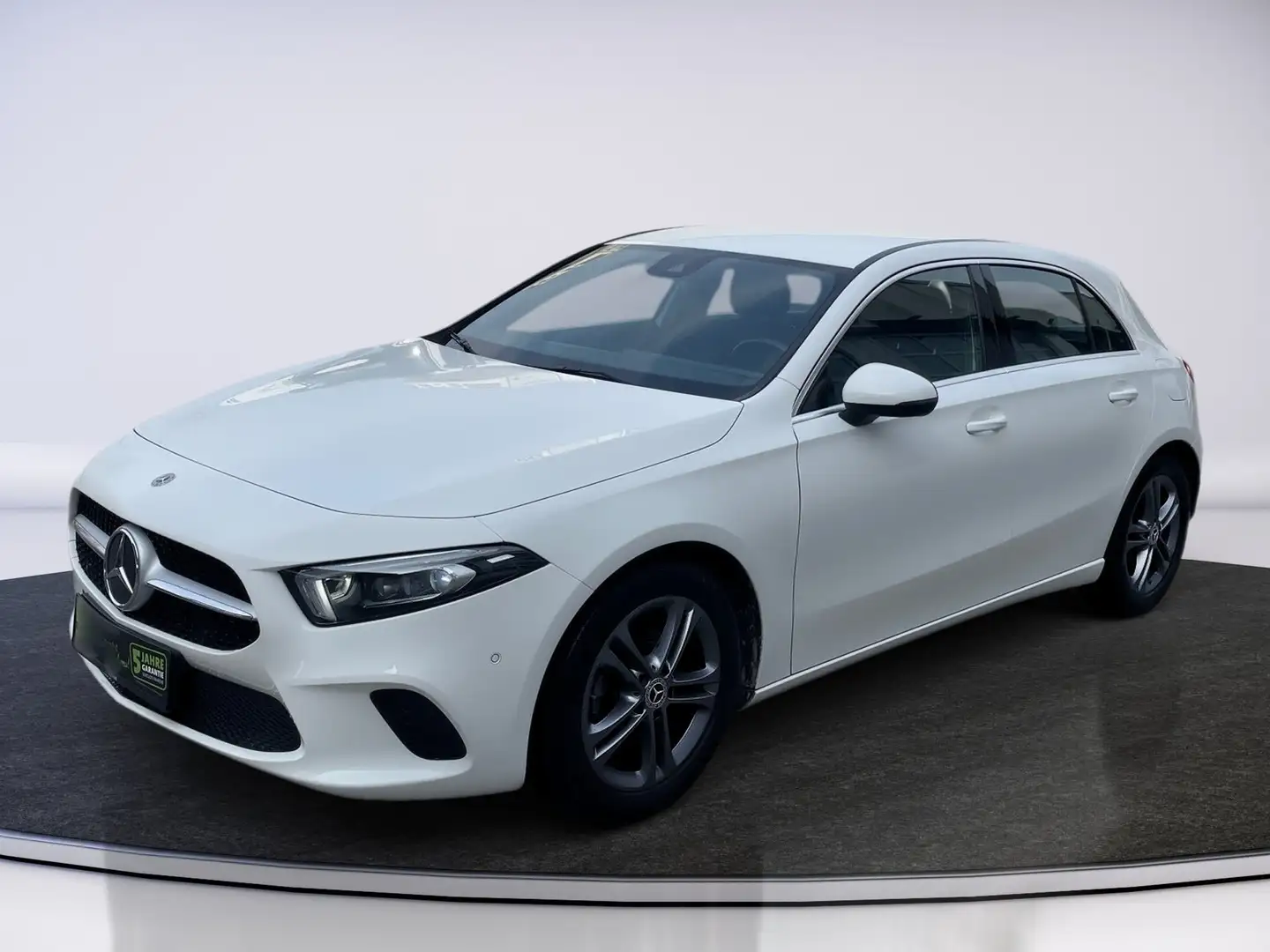 Mercedes-Benz A 200 Navi, Rückfahrkamera, Klimaautomatik Weiß - 2