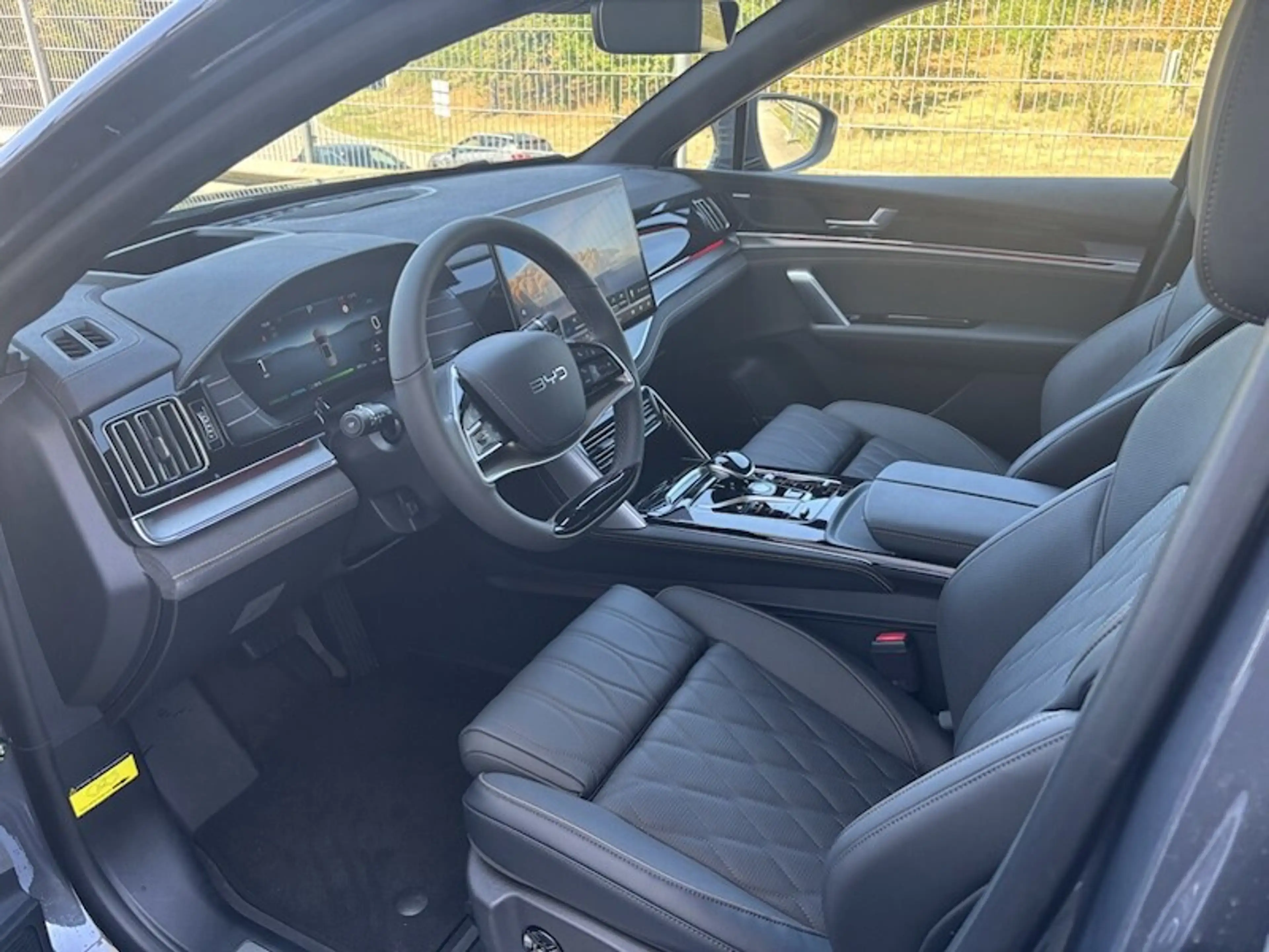 BYD Tang 108,8 kWh Österreich Paket Flagship — photo 9