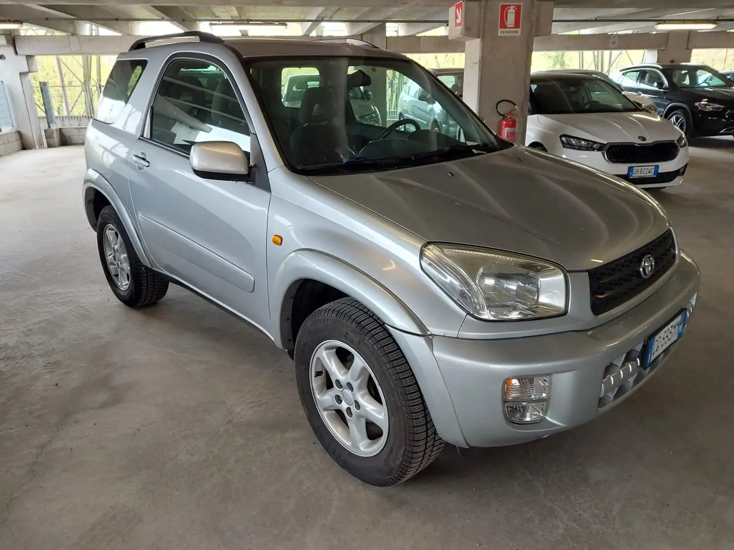 Toyota RAV 4 Rav4 II 2001 RAV4 3p 2.0 vvt-i 16v auto Argento - 1