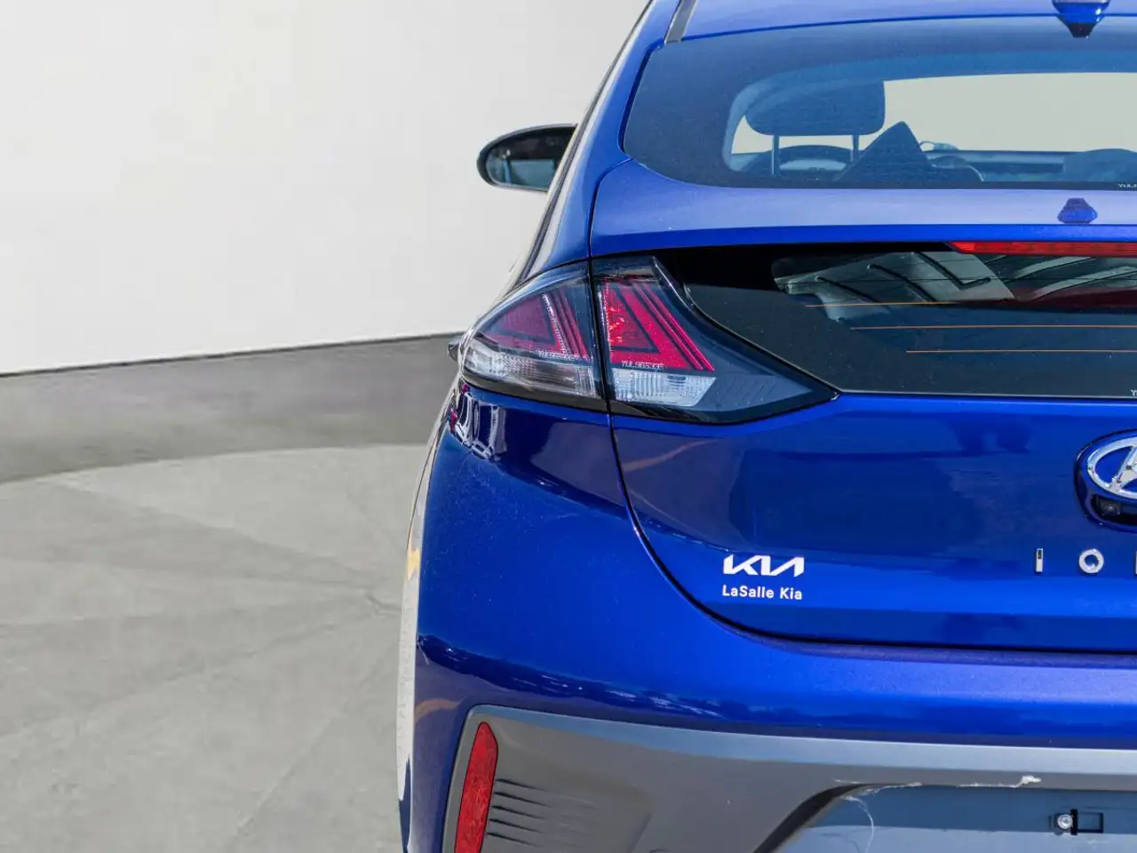 Hyundai IONIQ снимка Hyundai IONIQ