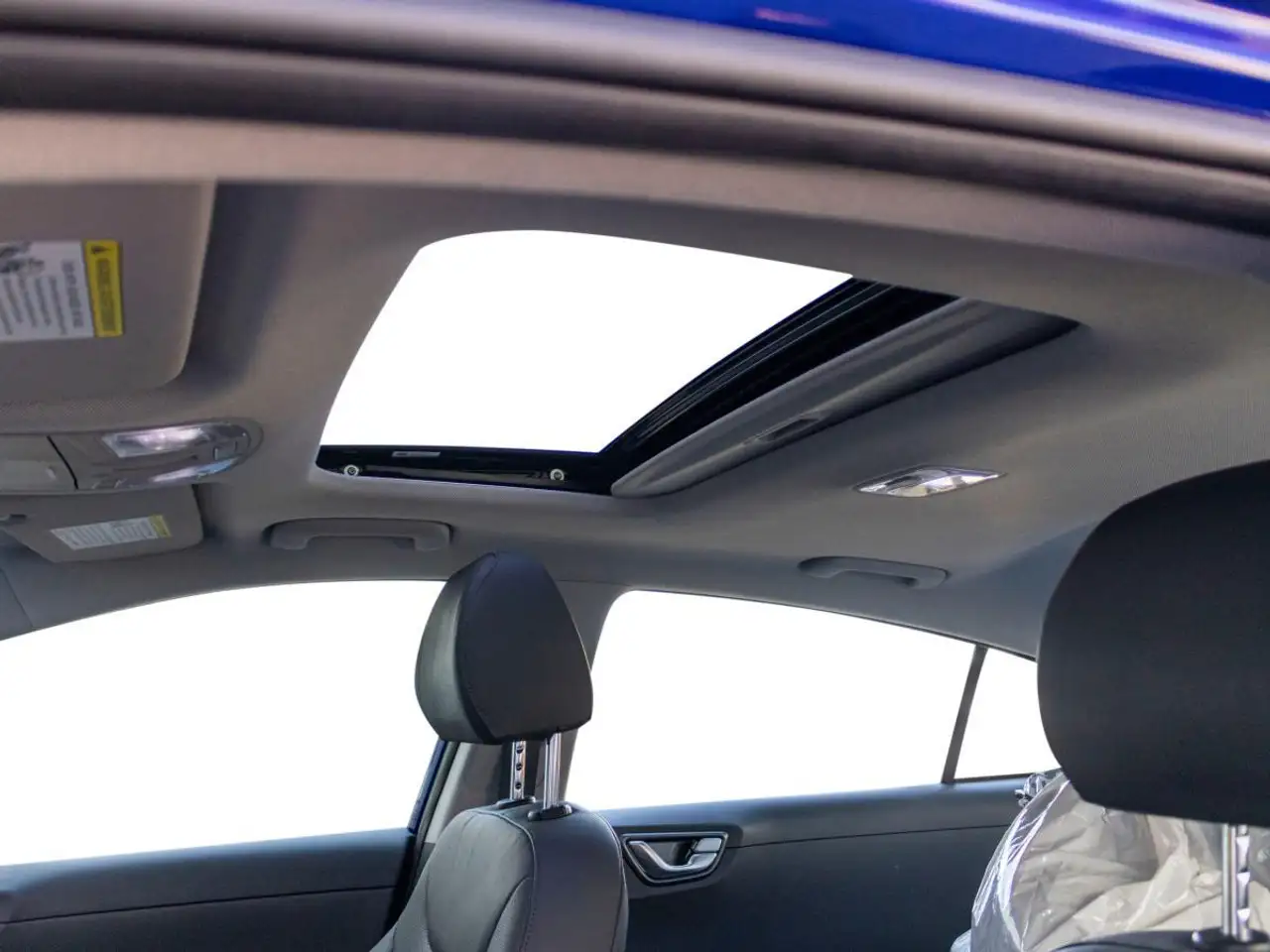 Hyundai IONIQ снимка Hyundai IONIQ
