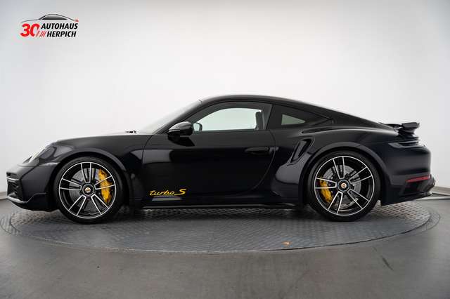 Porsche 992 Turbo S SportDesign Burmester LiftApproved