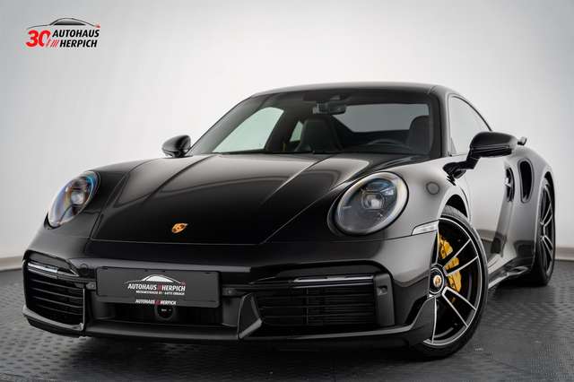 Imagine Porsche 992 Turbo S SportDesign Burmester LiftApproved