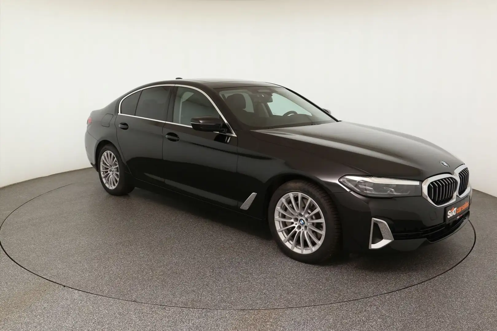 BMW 530 i Luxury ACC|Lüft|Glas|HUD|PAs+Kam|el.S|LR-HZ Noir - 1