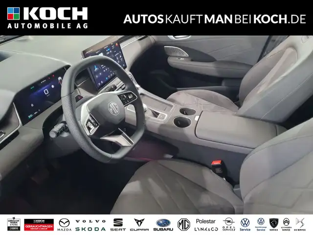 MG EV Luxury AWD 77kwh 360 Pano LED AMBI SHZ LHS Sitz