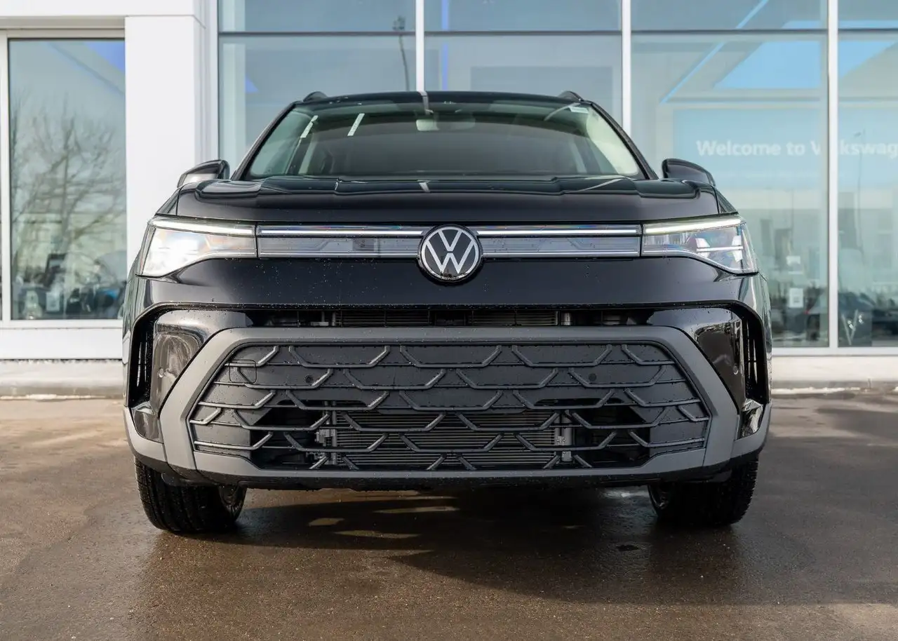 Volkswagen Taos photo Volkswagen Taos