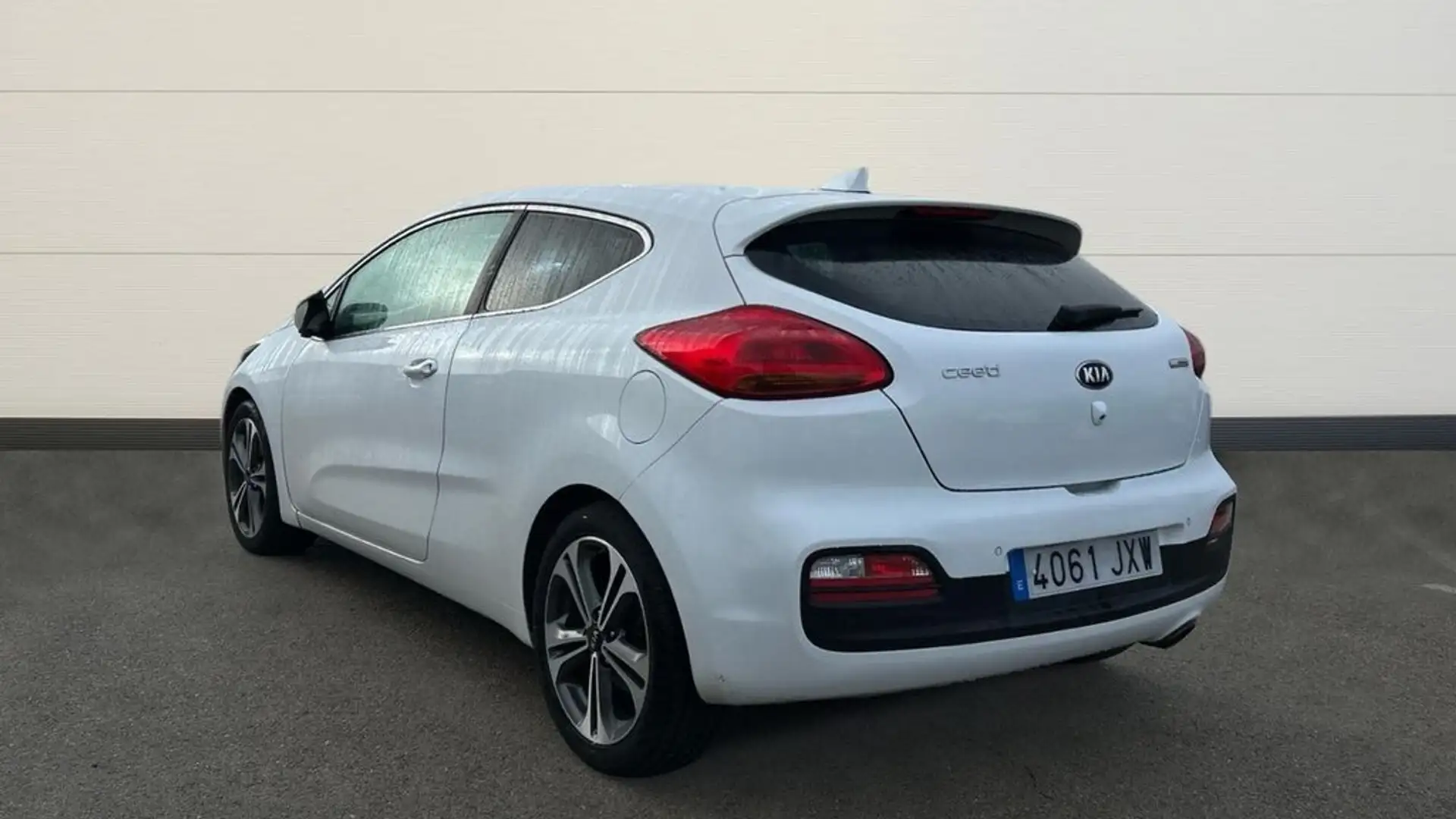Kia ProCeed / pro_cee'd 1.0 T-GDI TECH ECO-DYNAMICS 120 3P Blanco - 2