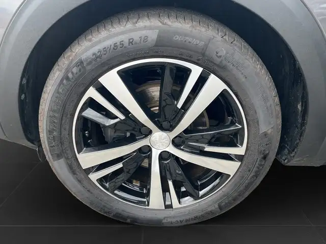 Peugeot 3008 view 7