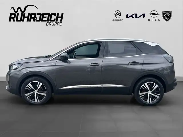 Peugeot 3008 view 2